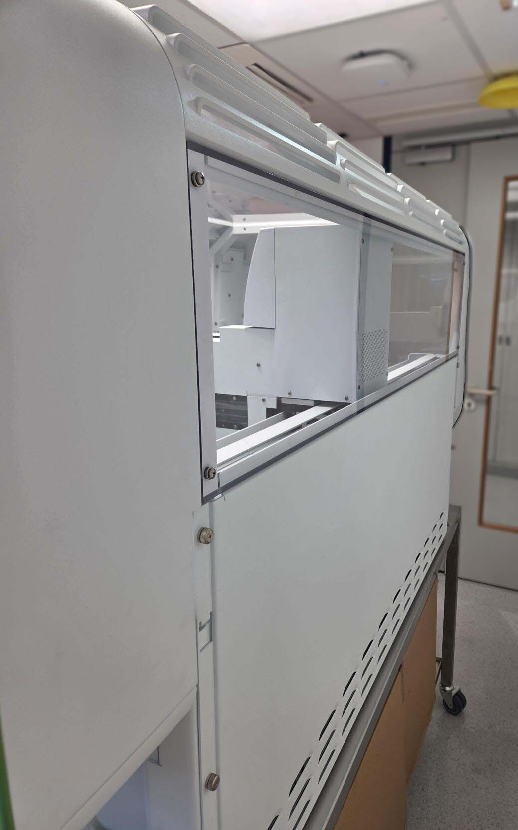 Photo Used PERKIN ELMER Janus G3 For Sale