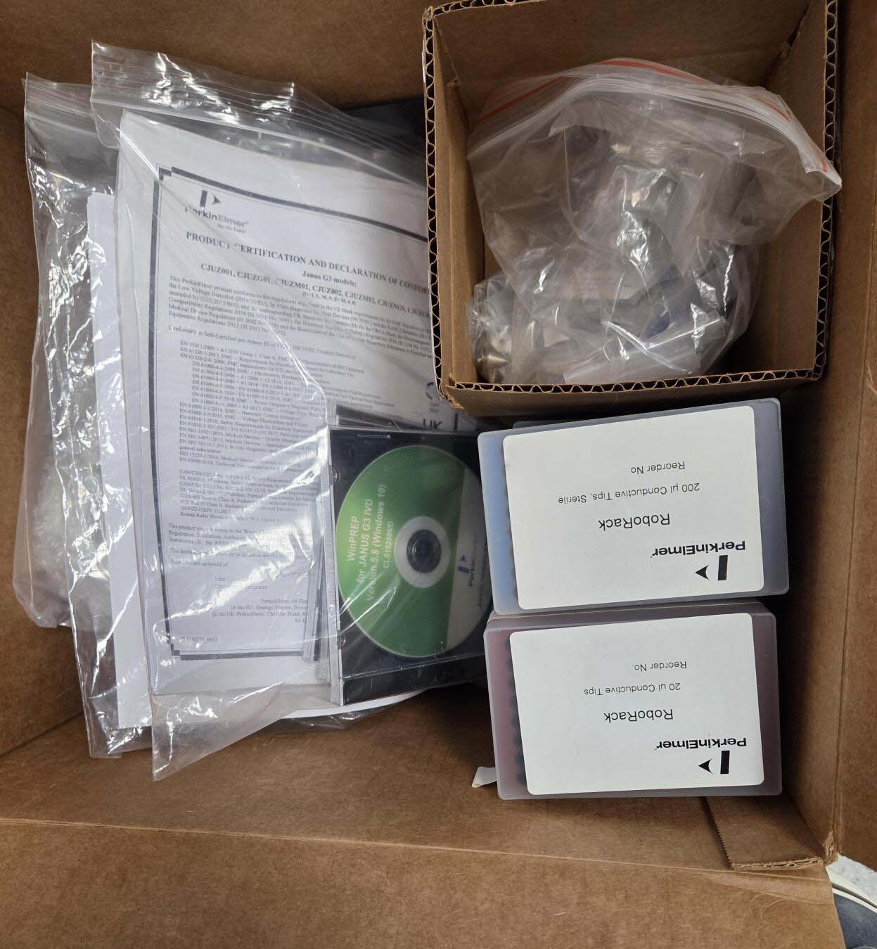 Photo Used PERKIN ELMER Janus G3 For Sale