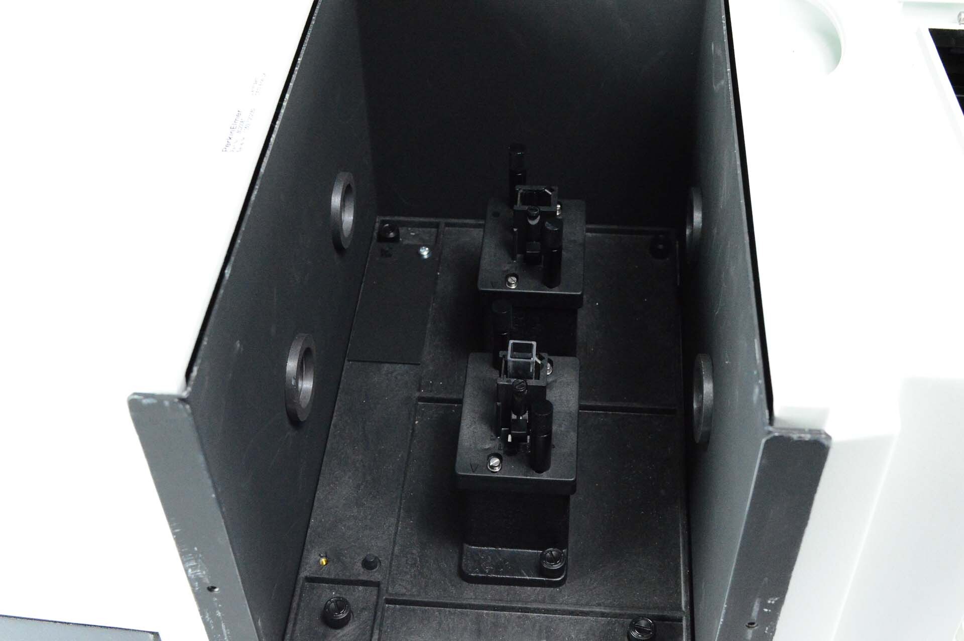 PERKIN ELMER Lambda 1050 Spectrophotometer used for sale price 9366383