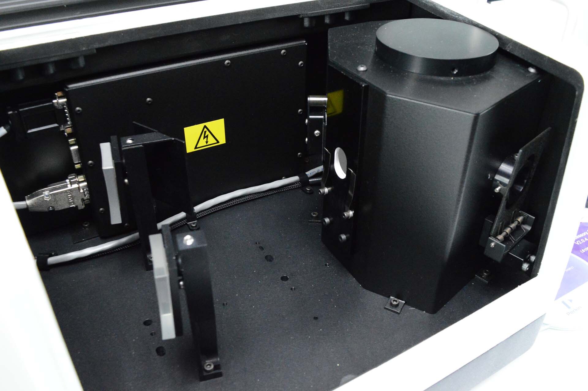 PERKIN ELMER Lambda 1050 Spectrophotometer used for sale price 9366383