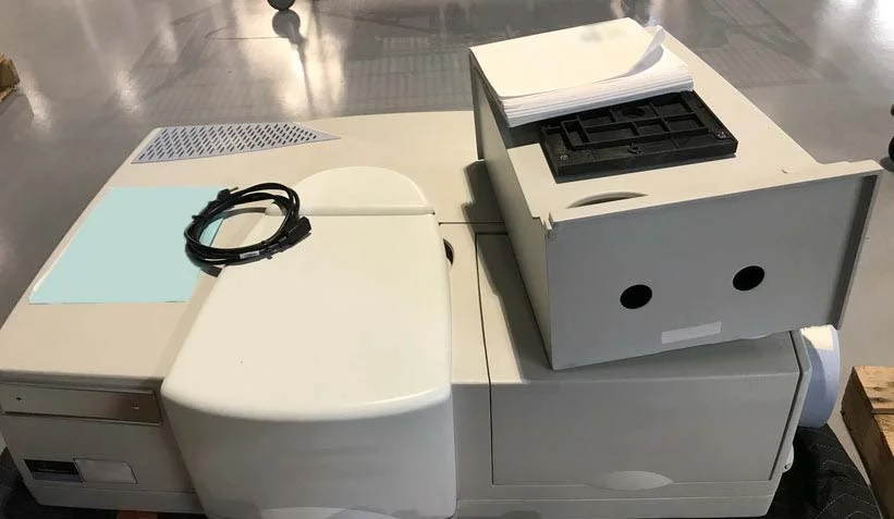 PERKIN ELMER Lambda 1050 分光光度計 はセール価格 #293768540 PERKIN ELMER Lambda 1050 分光光度計 はセール価格 #293768540
