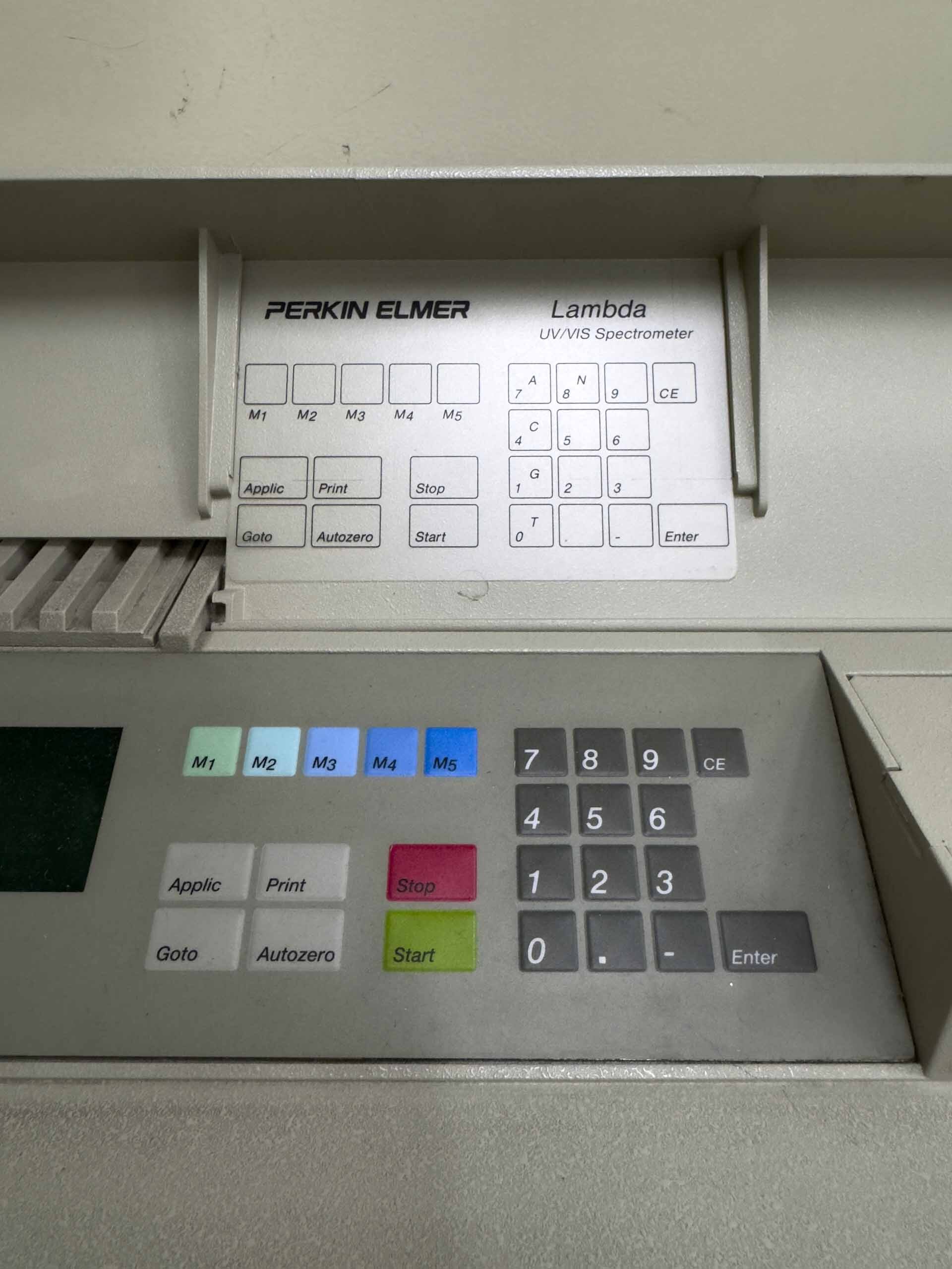 사진 사용됨 PERKIN ELMER Lambda 10 판매용