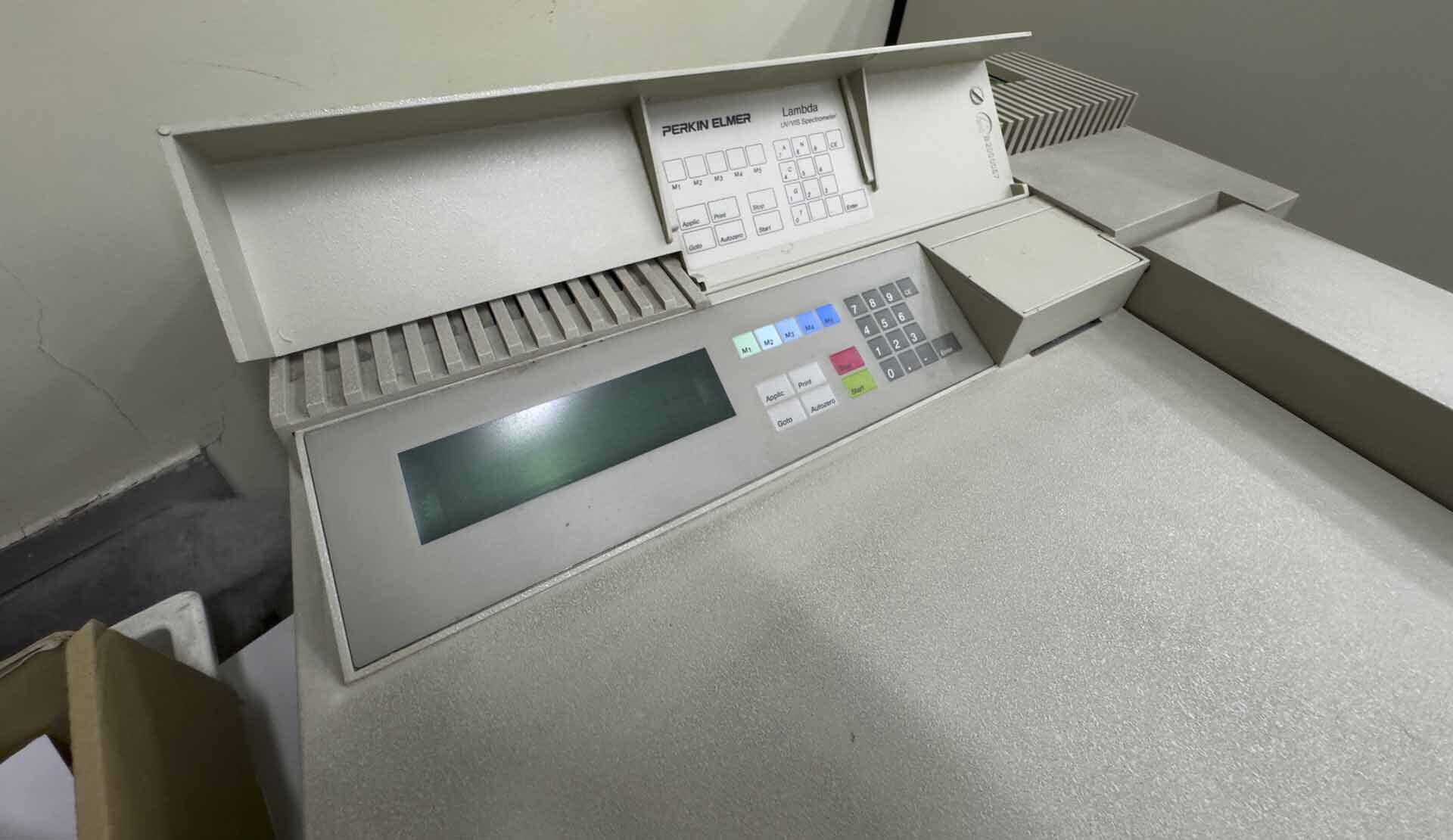 사진 사용됨 PERKIN ELMER Lambda 10 판매용