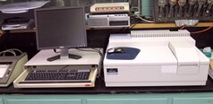 PERKIN ELMER Lambda 25