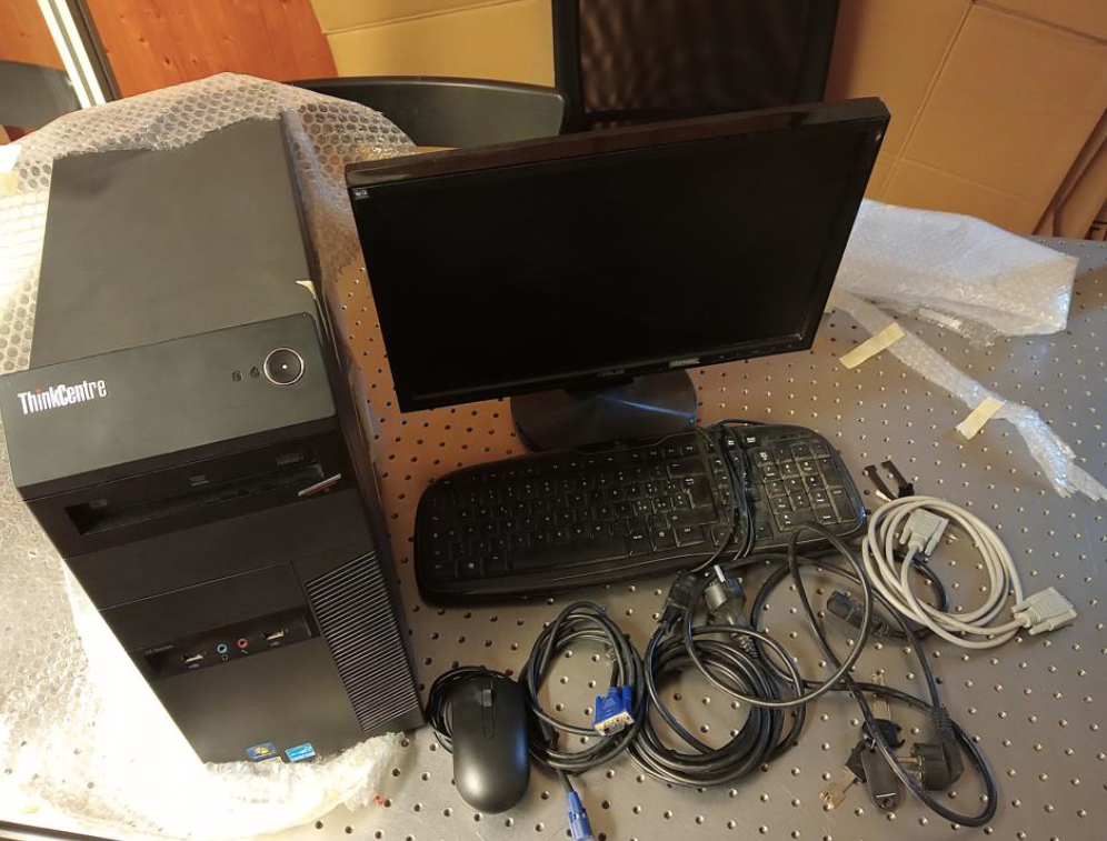 Photo Used PERKIN ELMER Lambda 35 For Sale