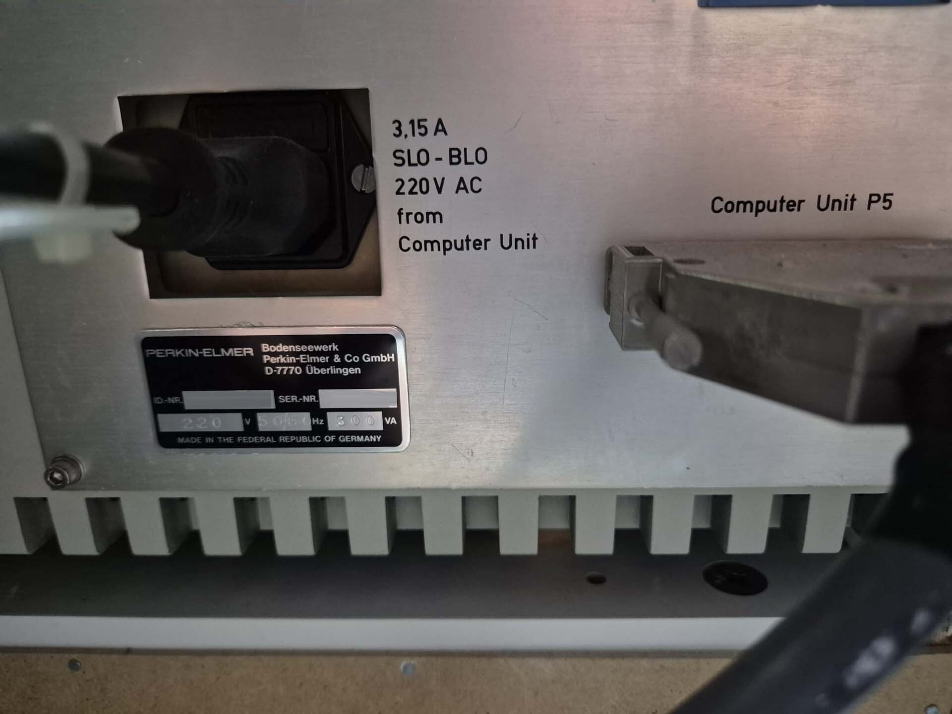 Photo Used PERKIN ELMER Lambda 9 For Sale