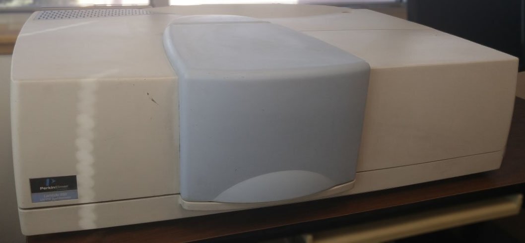 Photo Used PERKIN ELMER Lambda 950 For Sale