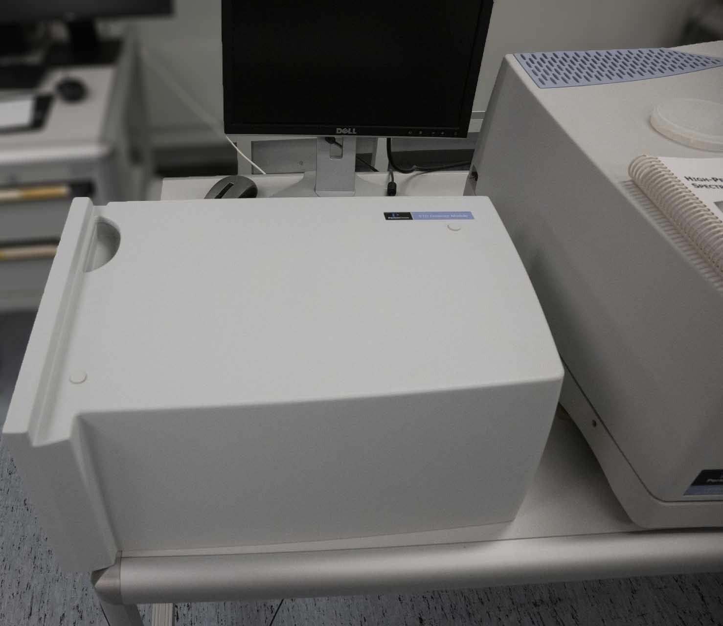 Photo Used PERKIN ELMER Lambda 950 For Sale