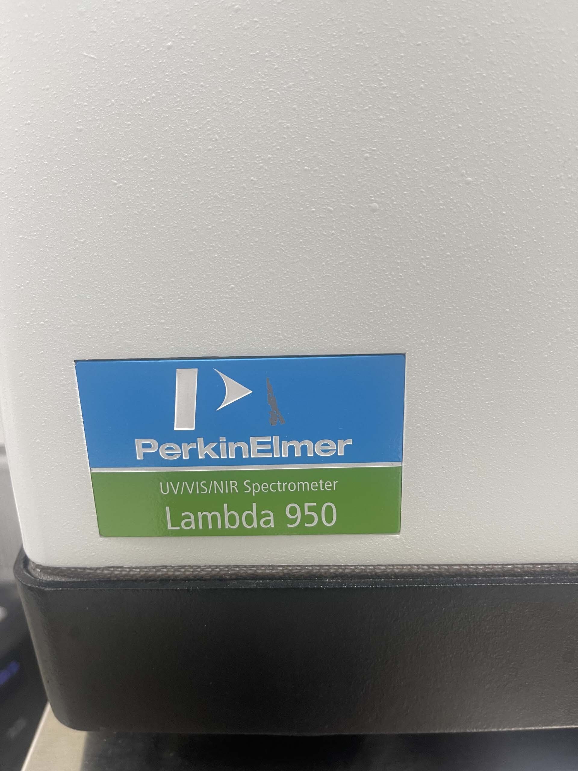 フォト（写真） 使用される PERKIN ELMER Lambda 950 販売のために
