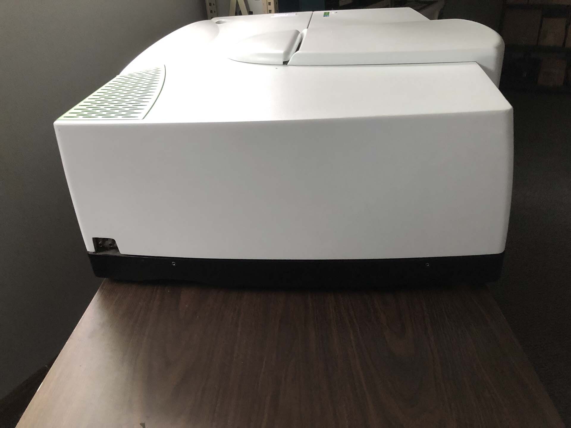 사진 사용됨 PERKIN ELMER Lambda 950 판매용