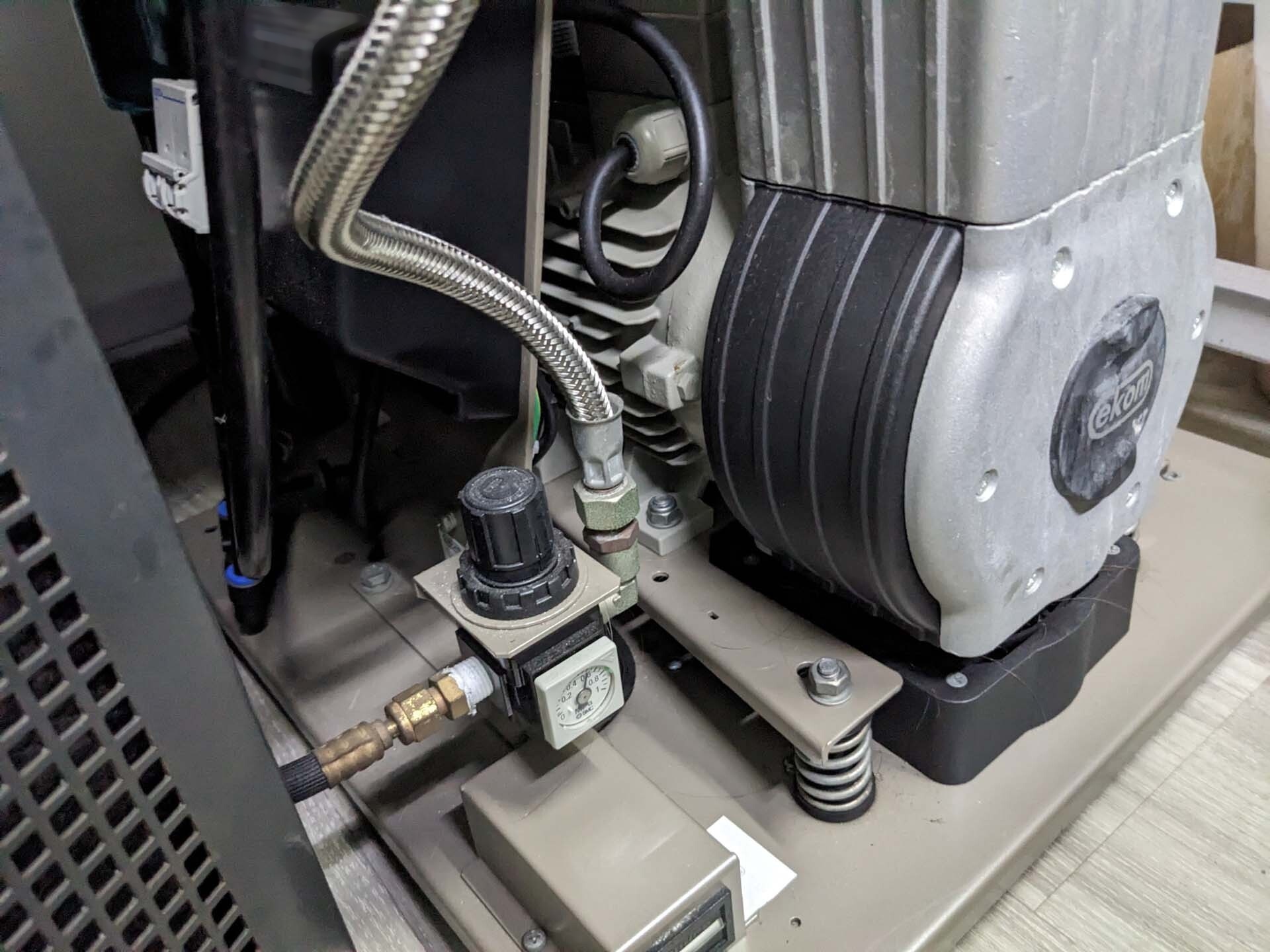Foto Verwendet PERKIN ELMER Optima 7300 DV Zum Verkauf