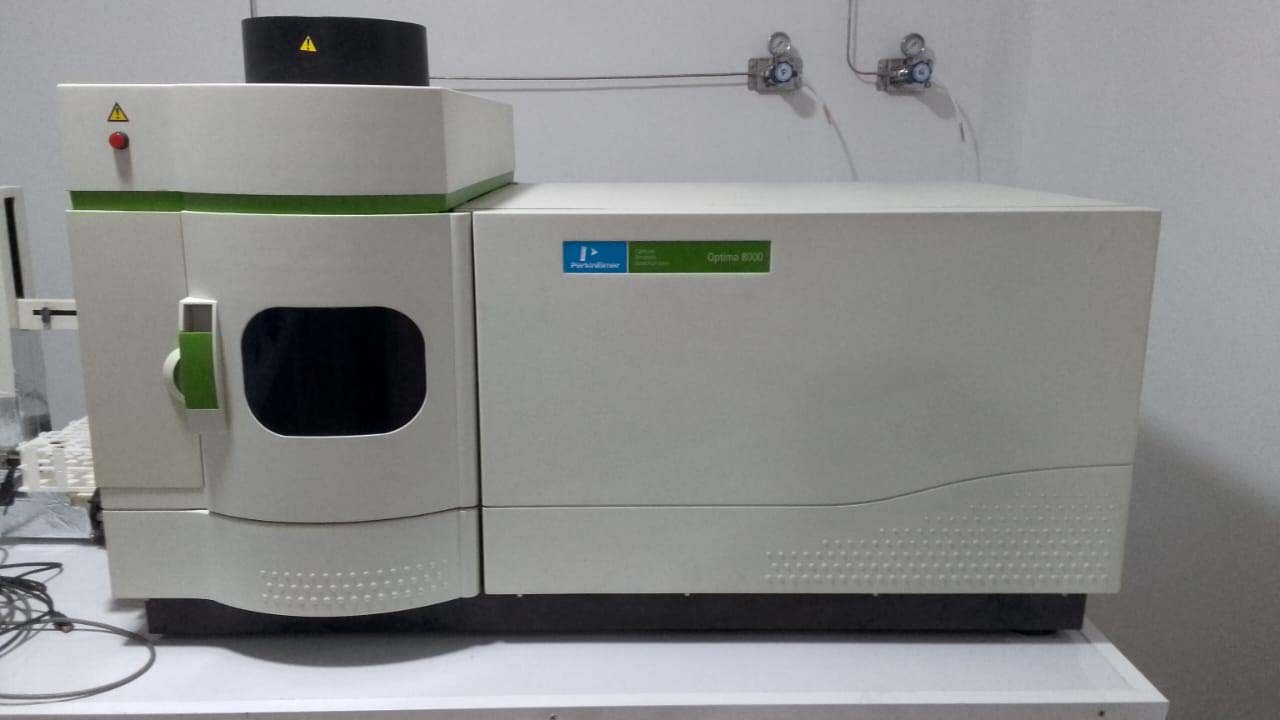 Photo Used PERKIN ELMER Optima 8000 For Sale