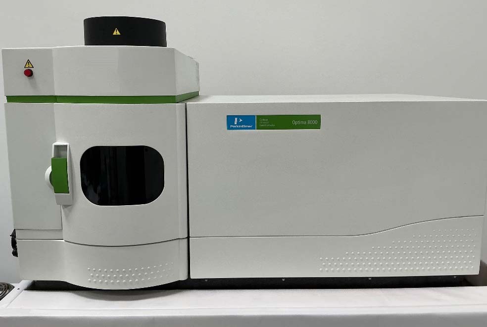Photo Used PERKIN ELMER Optima 8000 For Sale