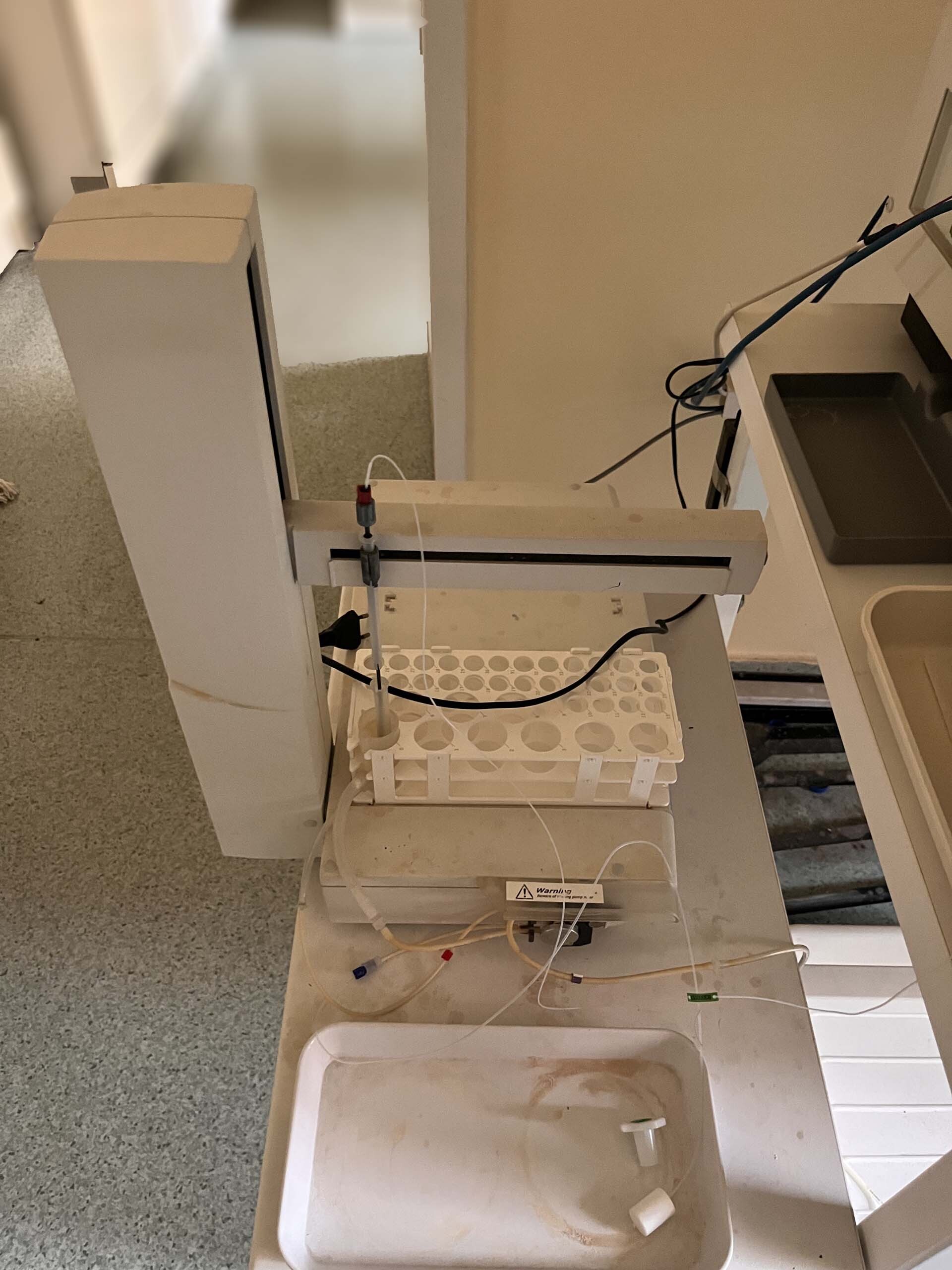图为 已使用的 PERKIN ELMER Optima 8300 待售