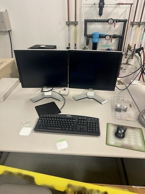 フォト（写真） 使用される PERKIN ELMER PHI 5600 販売のために