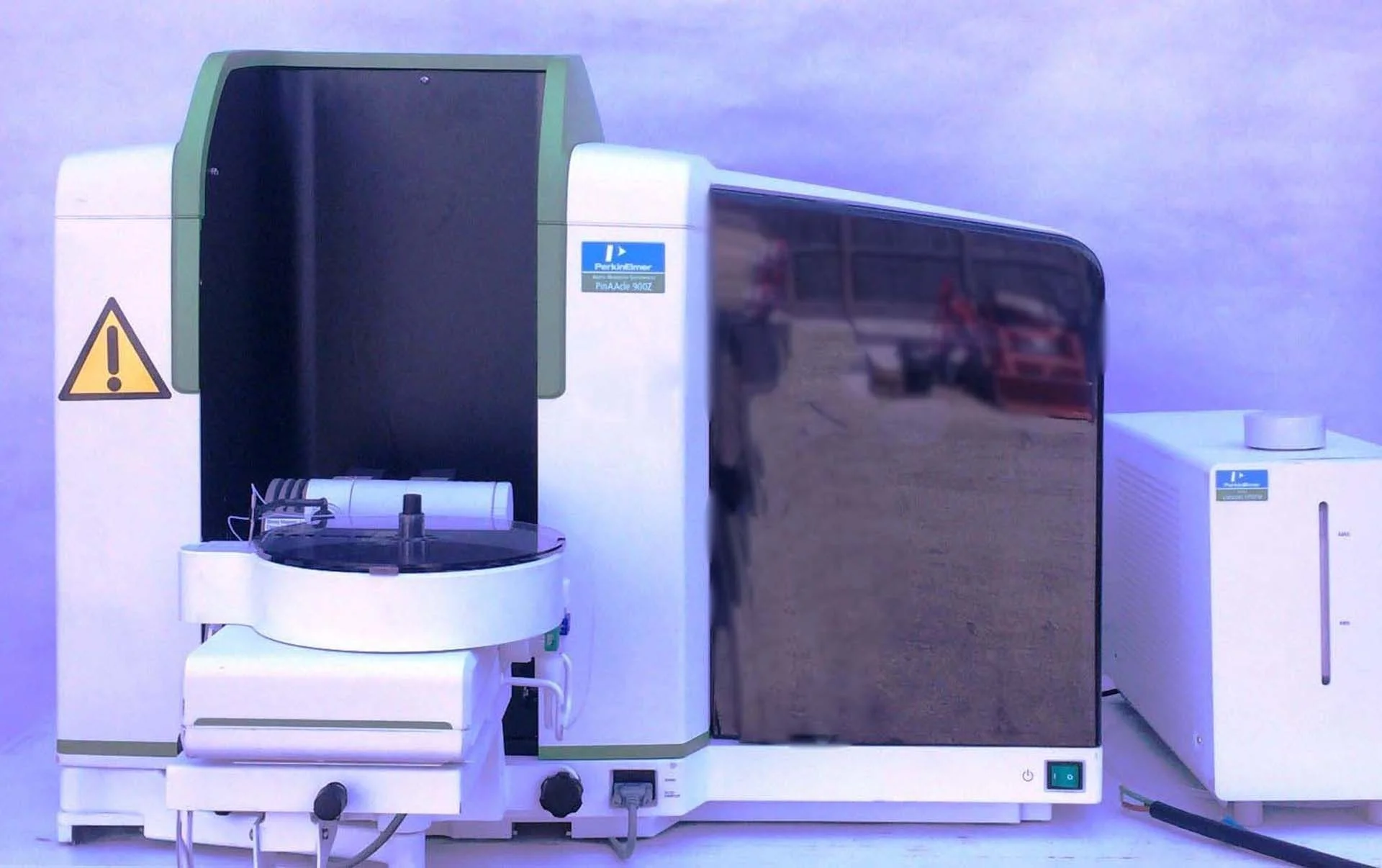 PERKIN ELMER Pinaacle 900Z Spectrometer used for sale price