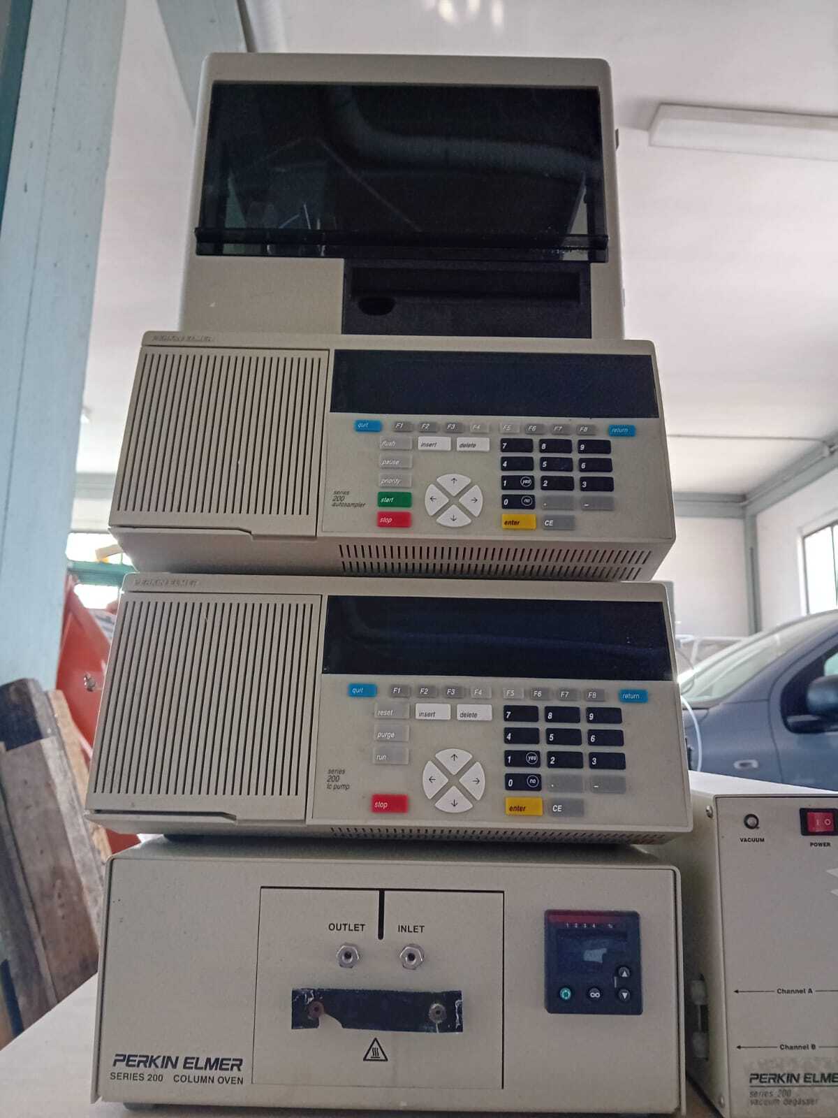 사진 사용됨 PERKIN ELMER Series 200 판매용