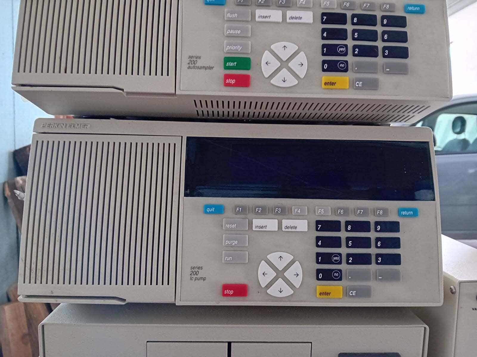 사진 사용됨 PERKIN ELMER Series 200 판매용