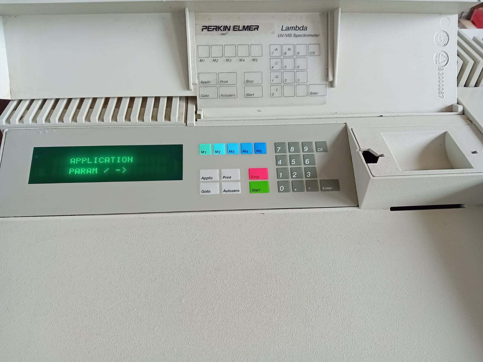 사진 사용됨 PERKIN ELMER Series 200 판매용