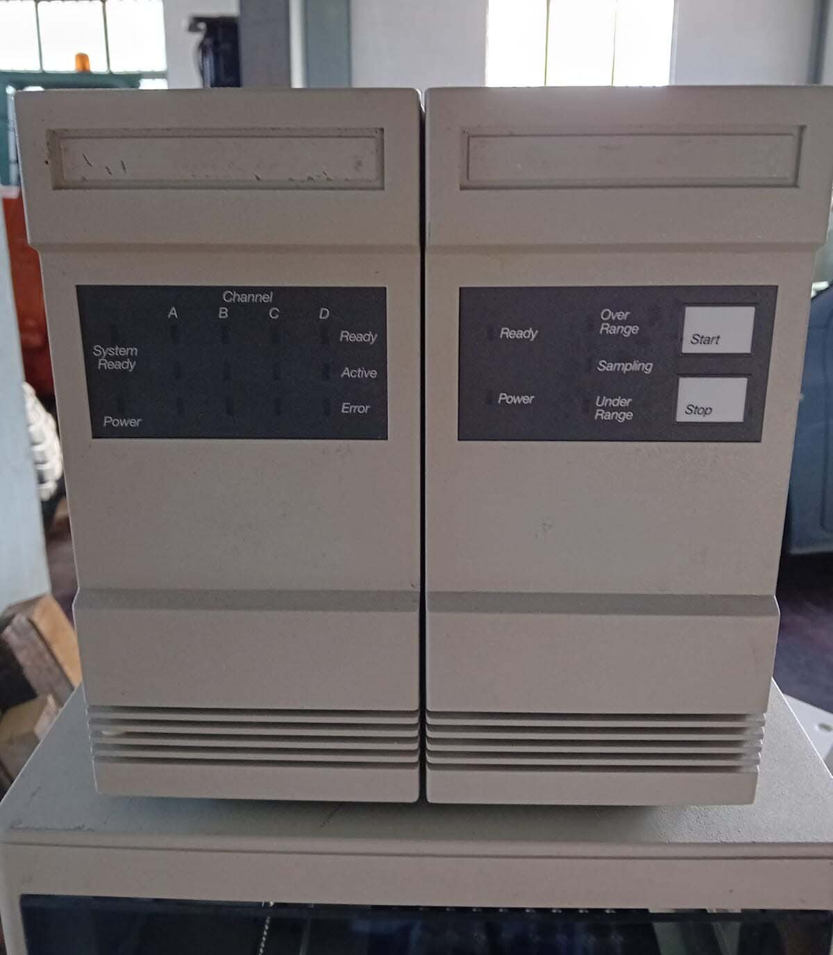 사진 사용됨 PERKIN ELMER Series 200 판매용