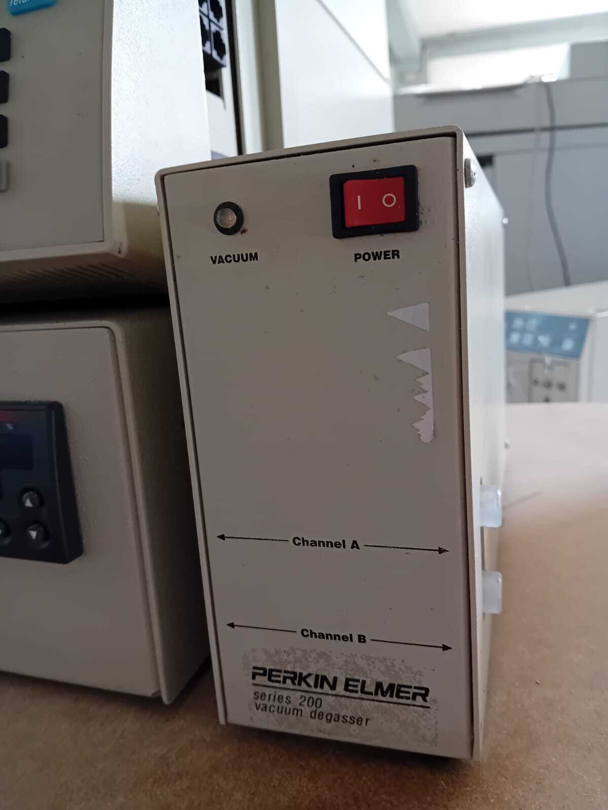 사진 사용됨 PERKIN ELMER Series 200 판매용
