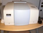 フォト（写真） 使用される PERKIN ELMER Spectrum 100 販売のために