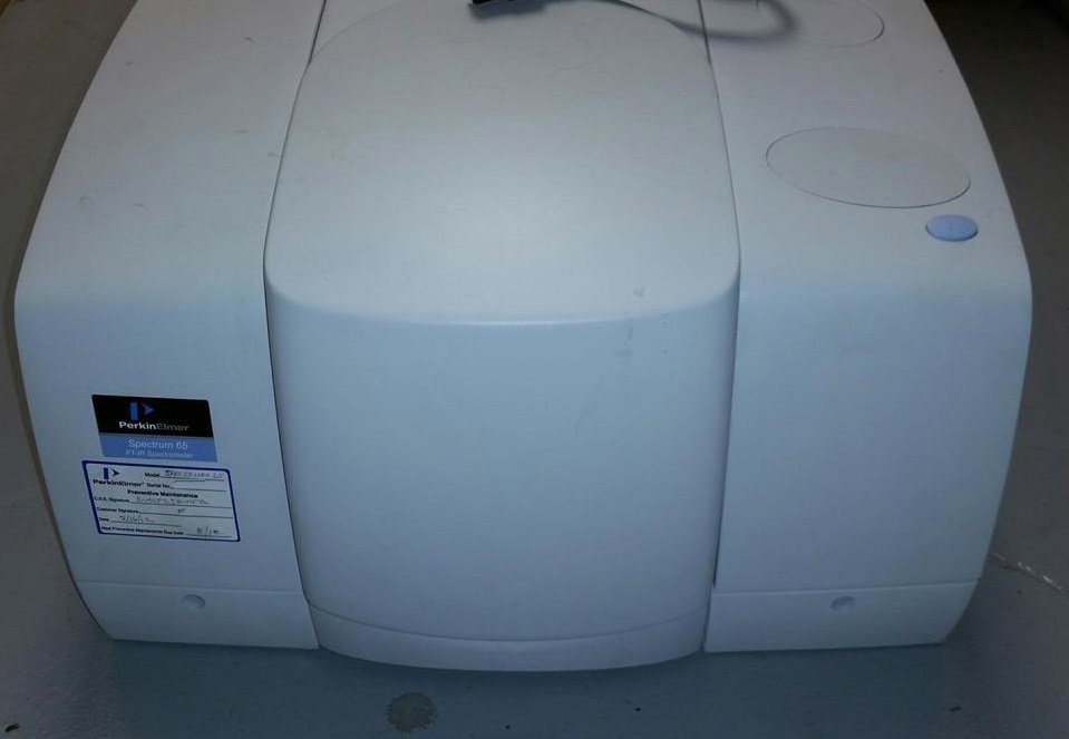 Photo Used PERKIN ELMER Spectrum 65 For Sale