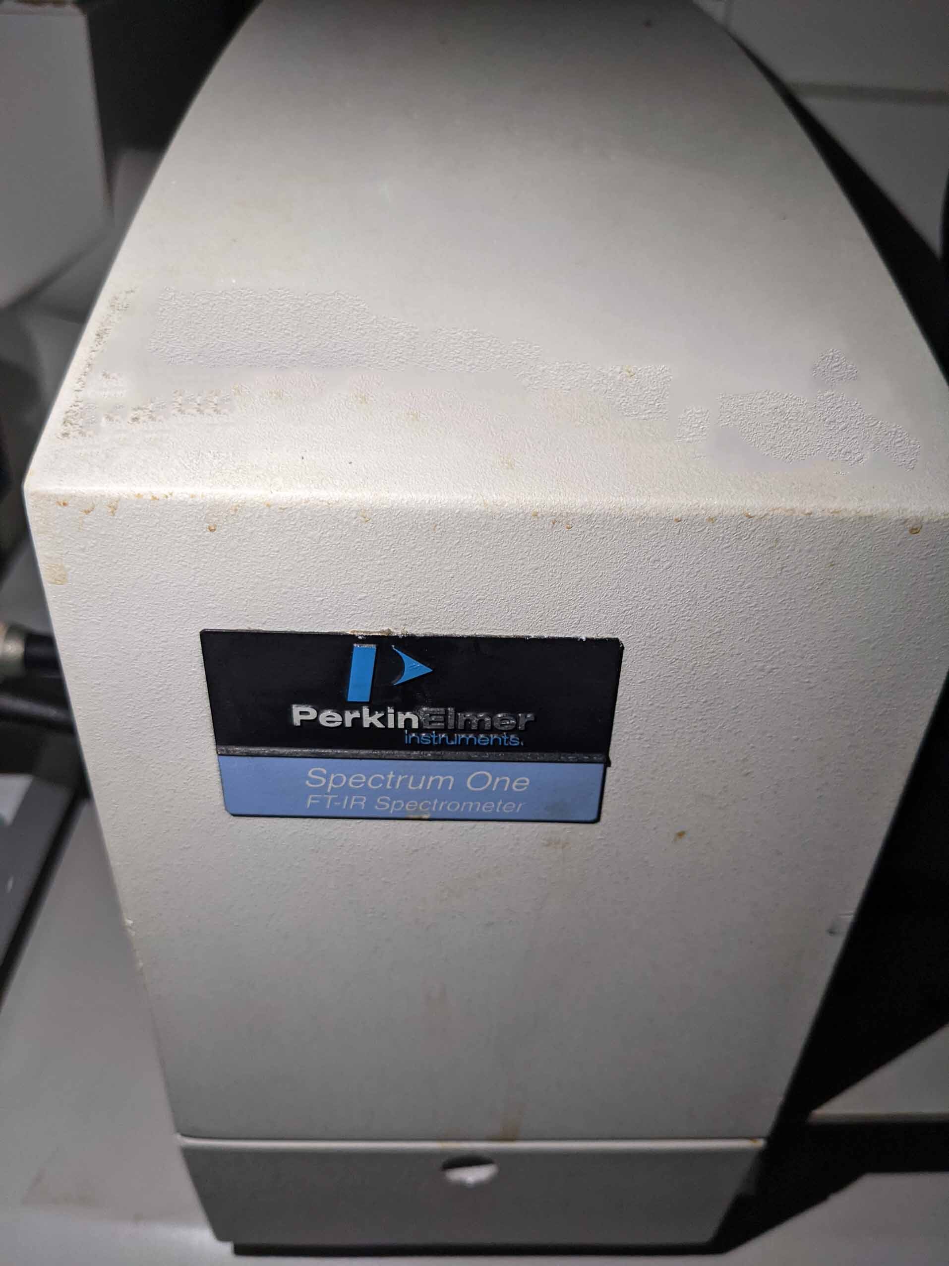 사진 사용됨 PERKIN ELMER Spectrum One 판매용