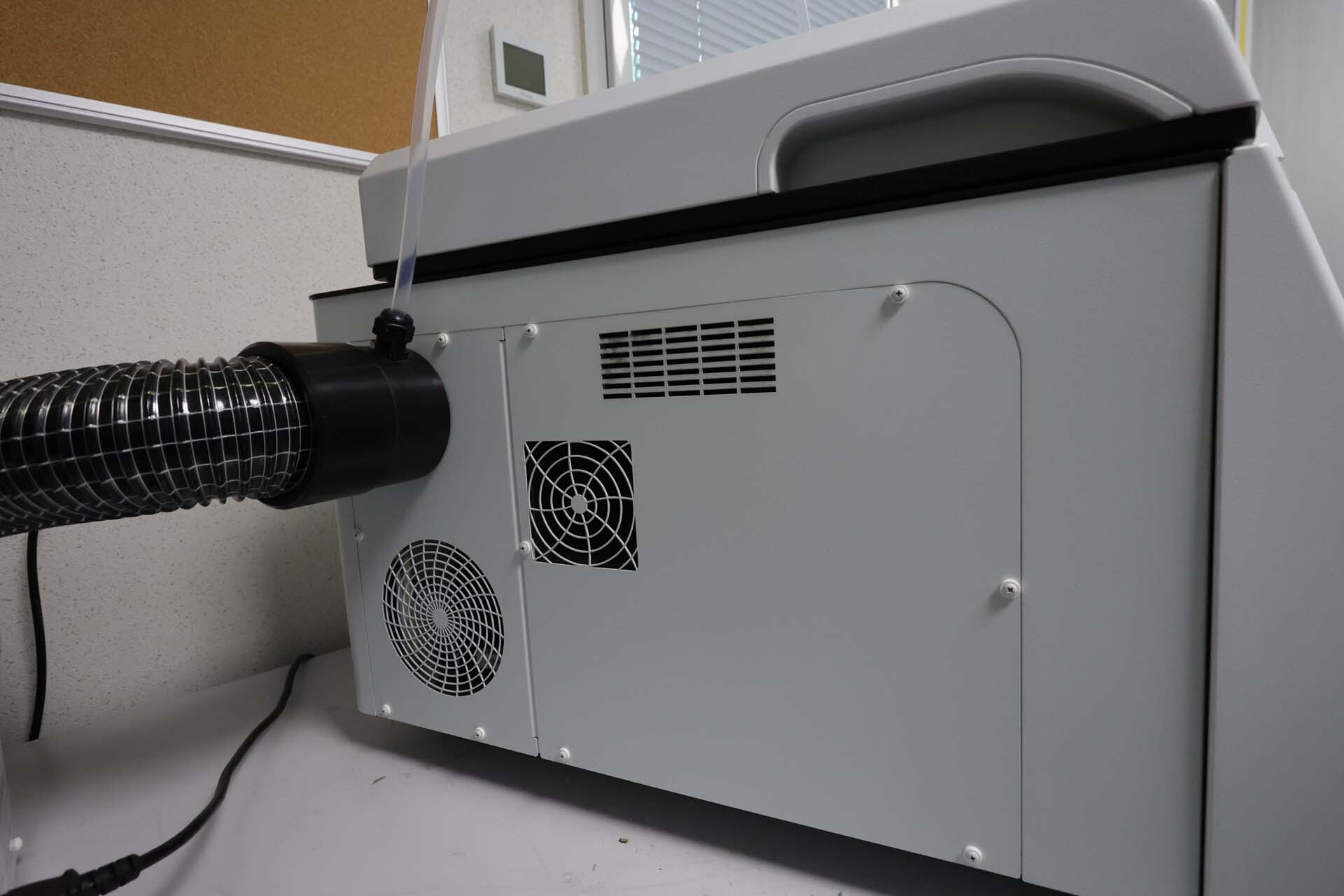 사진 사용됨 PERKIN ELMER Titan MPS 판매용