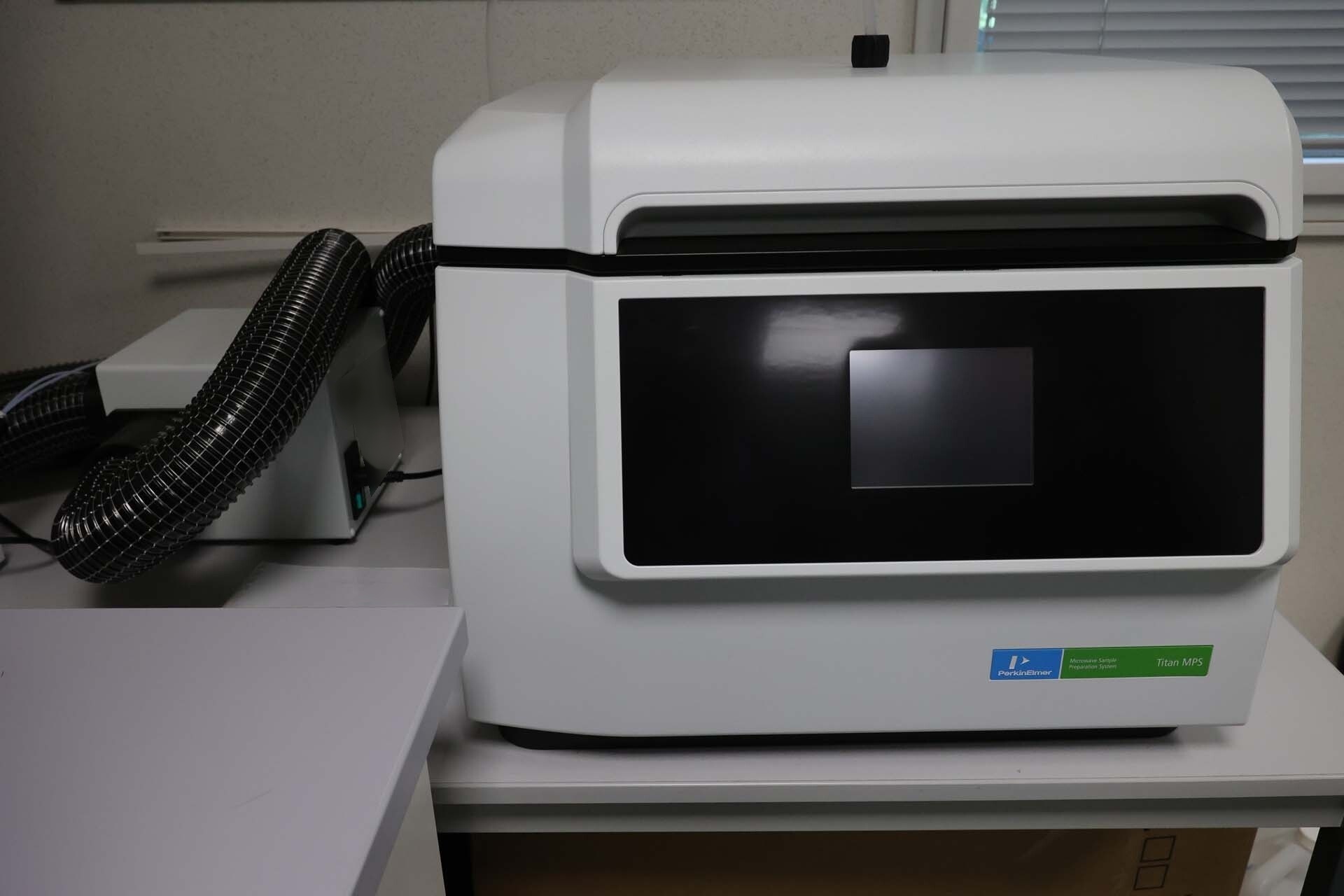 사진 사용됨 PERKIN ELMER Titan MPS 판매용