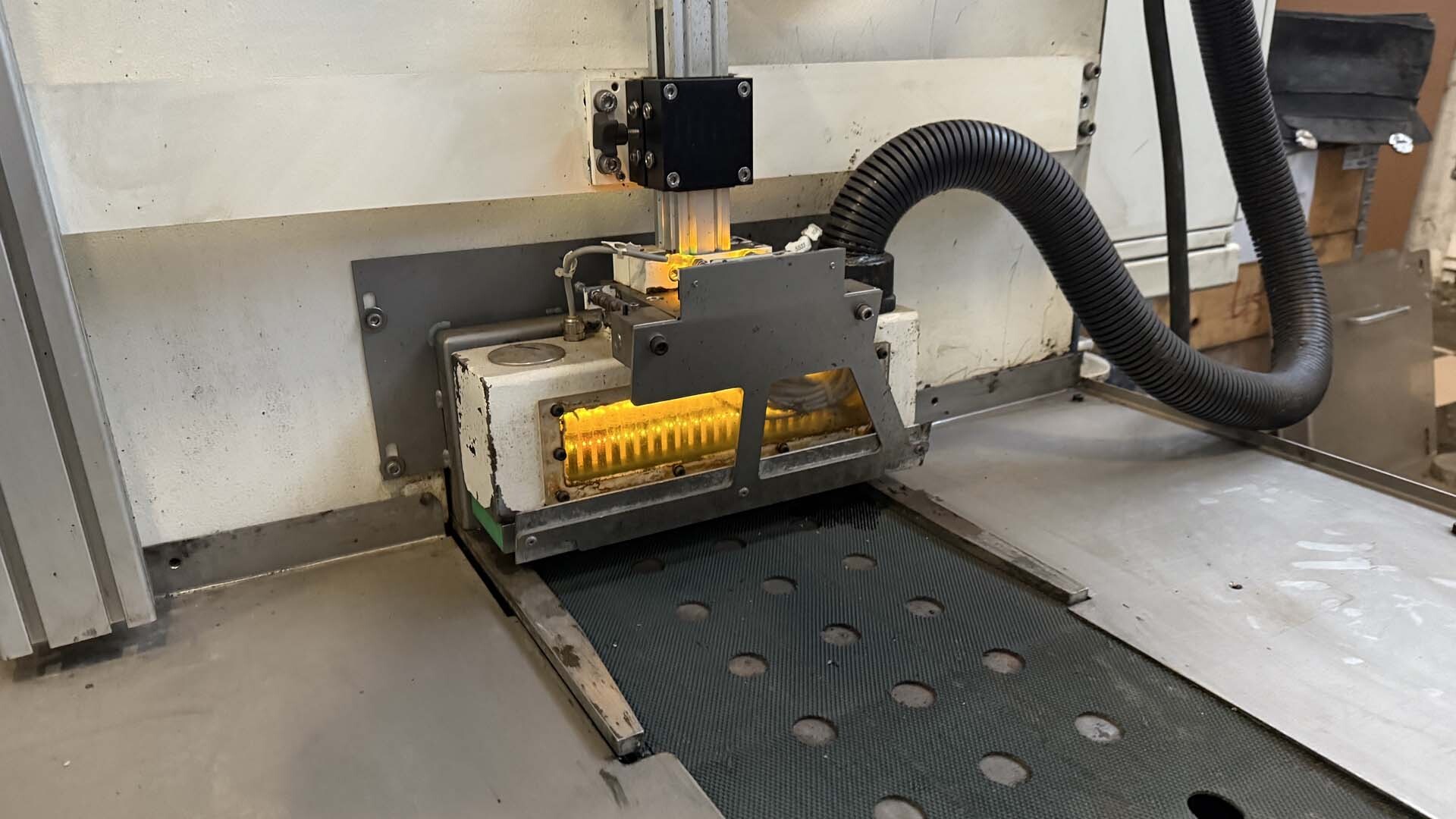 Photo Used PETER WOLTERS / LAPMASTER BD 300-L For Sale