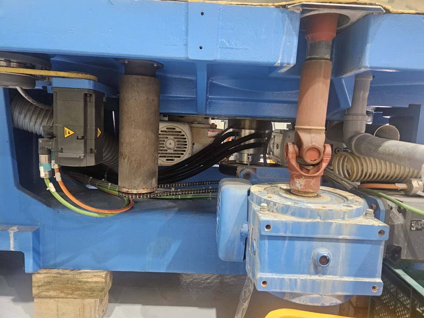 PETER WOLTERS / LAPMASTER MicroLine AC 1500-P3 Photo Used PETER WOLTERS / LAPMASTER MicroLine AC 1500-P3 For Sale