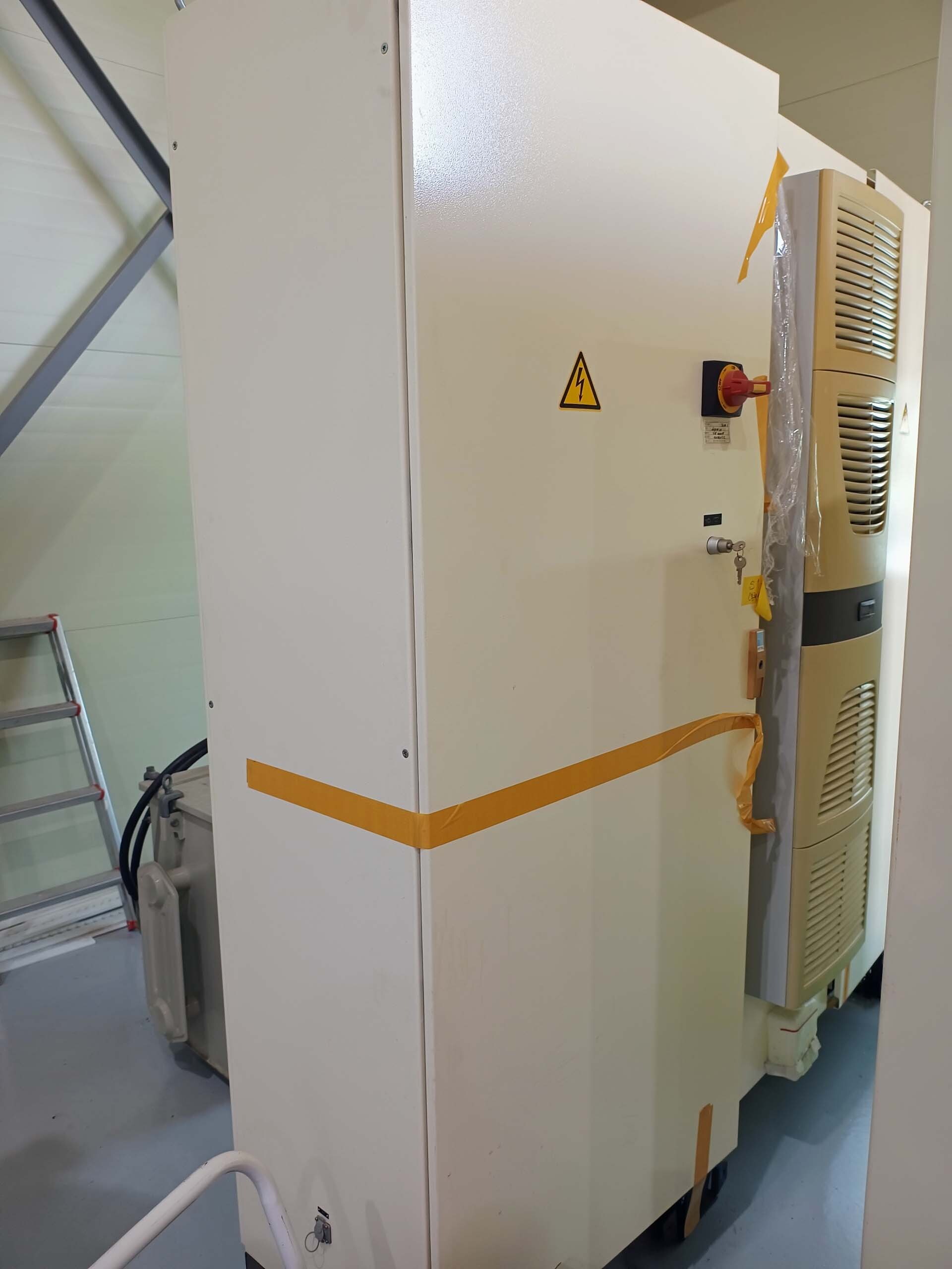 PETER WOLTERS / LAPMASTER MicroLine AC 1500-P3 Photo Used PETER WOLTERS / LAPMASTER MicroLine AC 1500-P3 For Sale