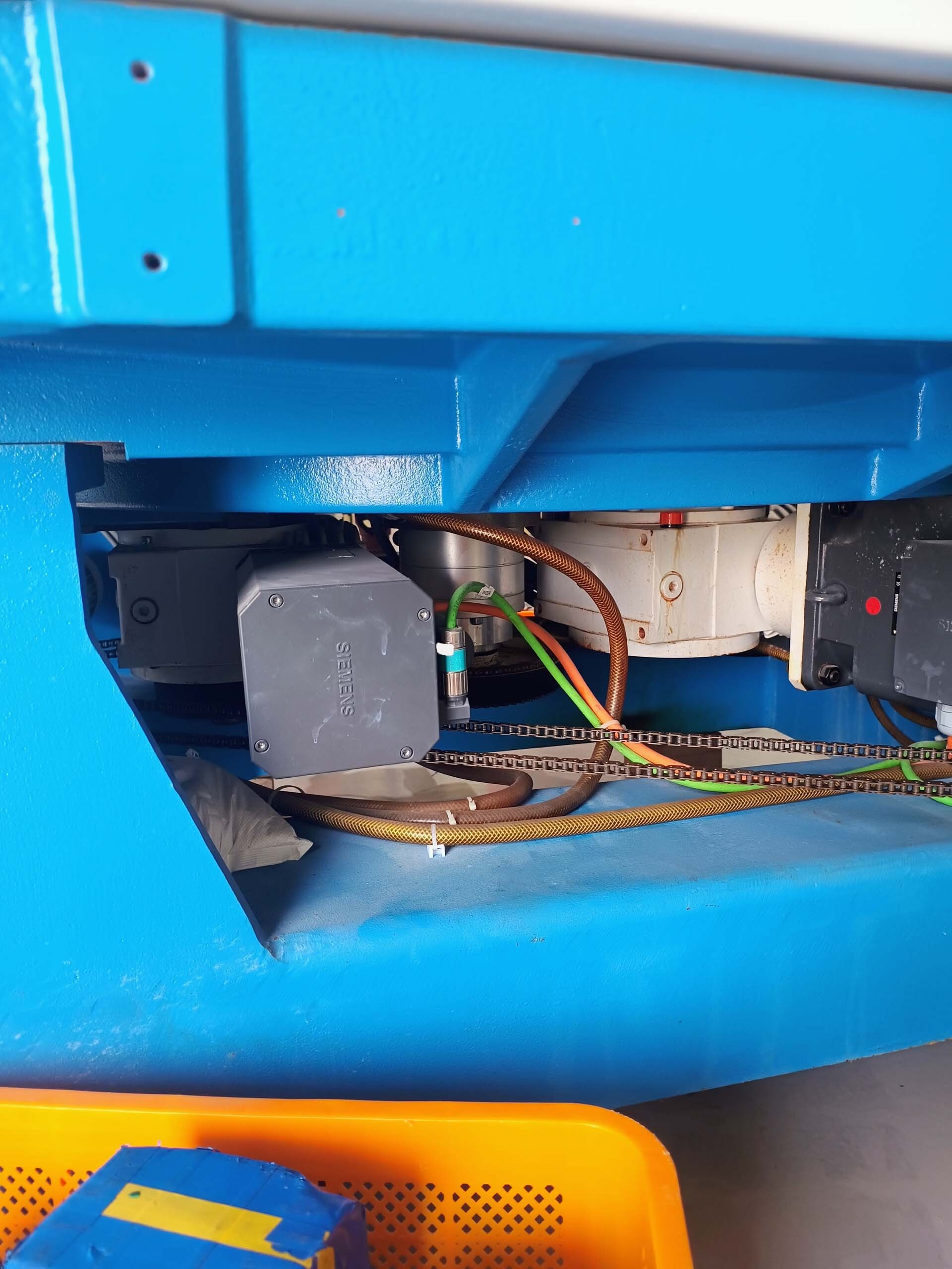 PETER WOLTERS / LAPMASTER MicroLine AC 1500-P3 Photo Used PETER WOLTERS / LAPMASTER MicroLine AC 1500-P3 For Sale