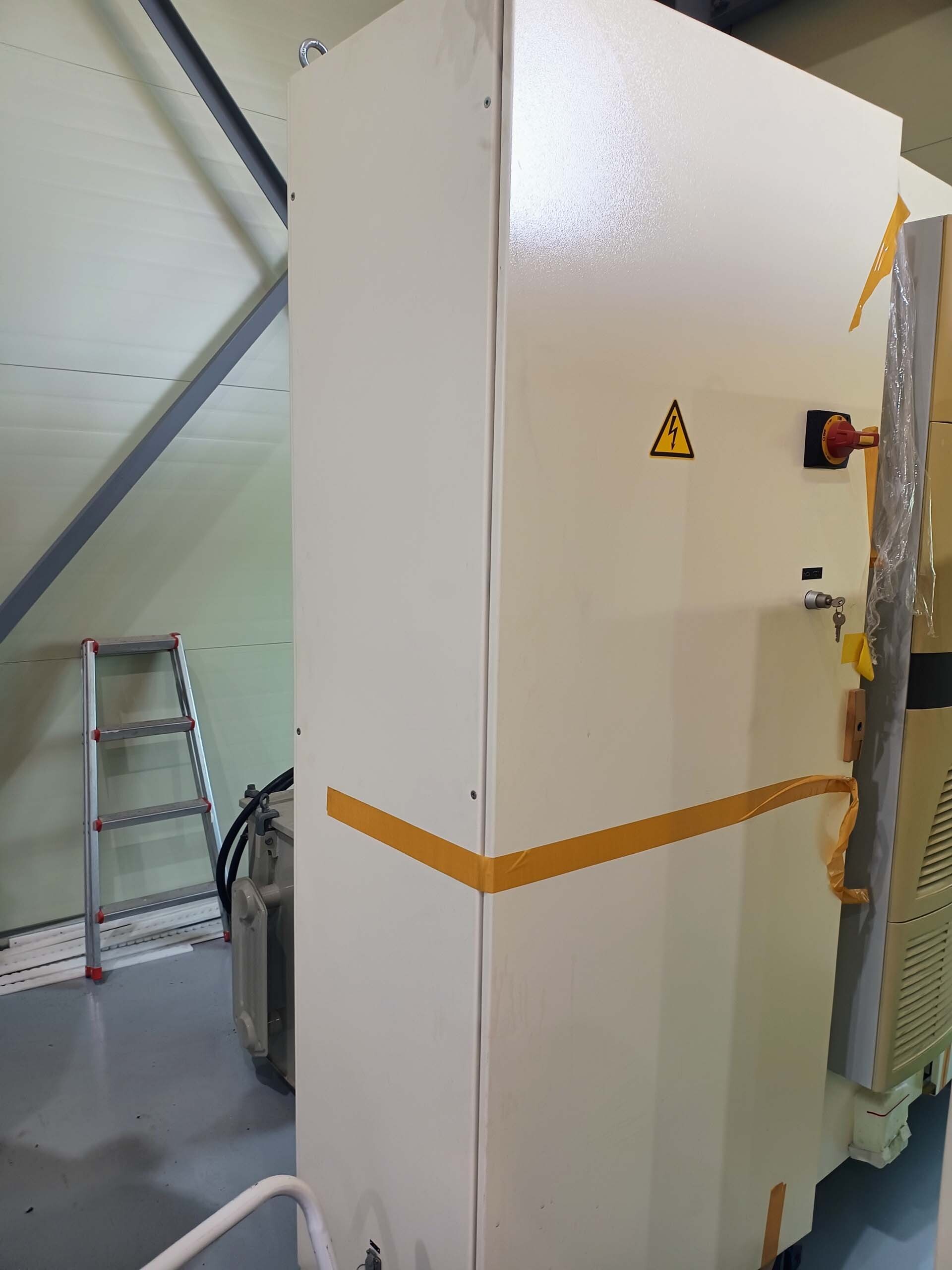 PETER WOLTERS / LAPMASTER MicroLine AC 1500-P3 Photo Used PETER WOLTERS / LAPMASTER MicroLine AC 1500-P3 For Sale