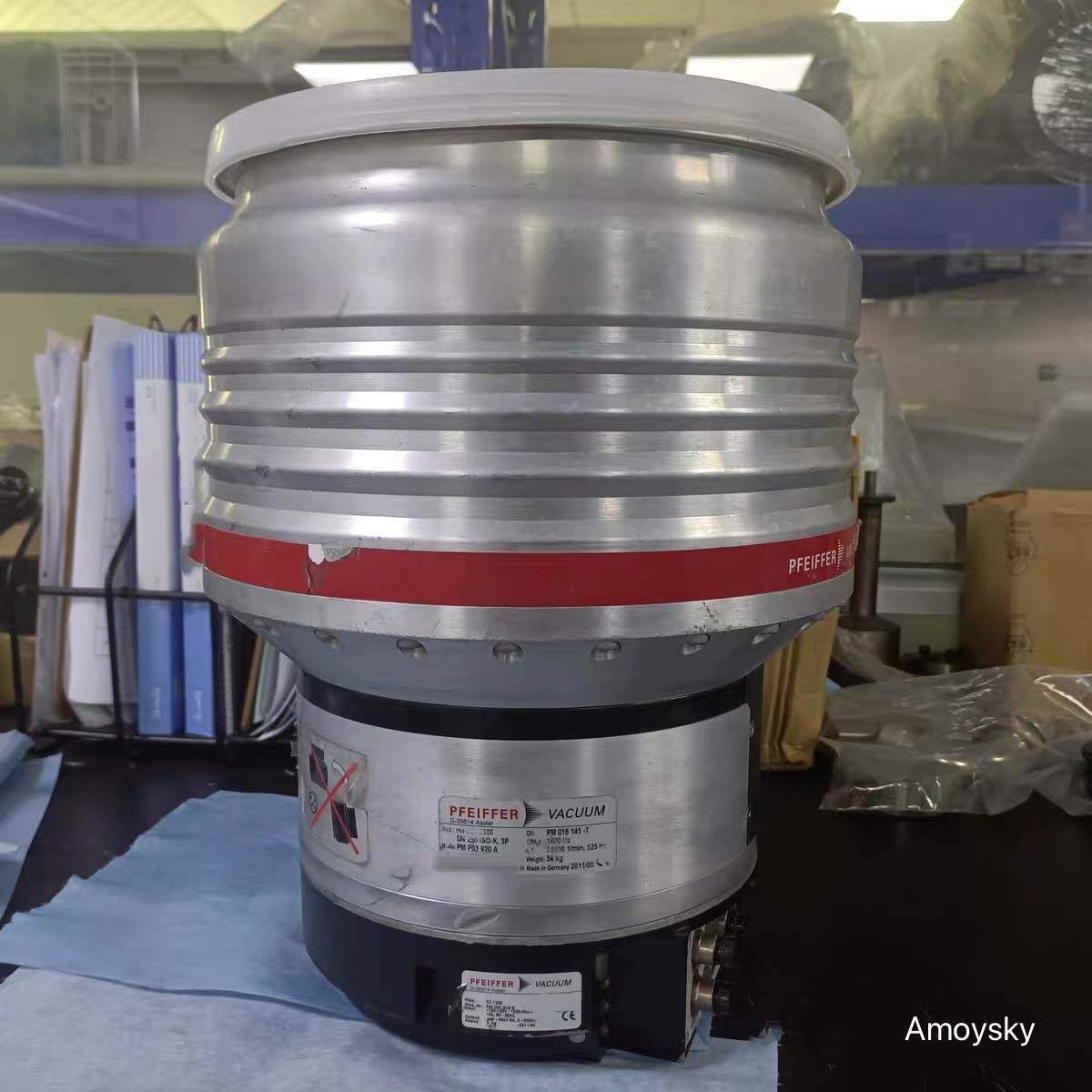 图为 已使用的 PFEIFFER / BALZERS HiPace 2300C 待售