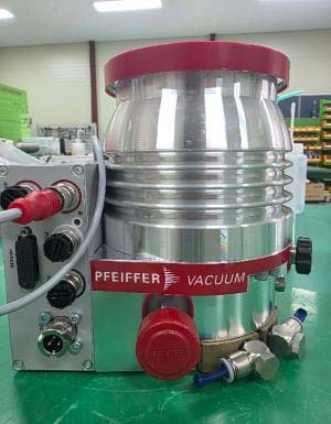 图为 已使用的 PFEIFFER / BALZERS HiPace 300 待售