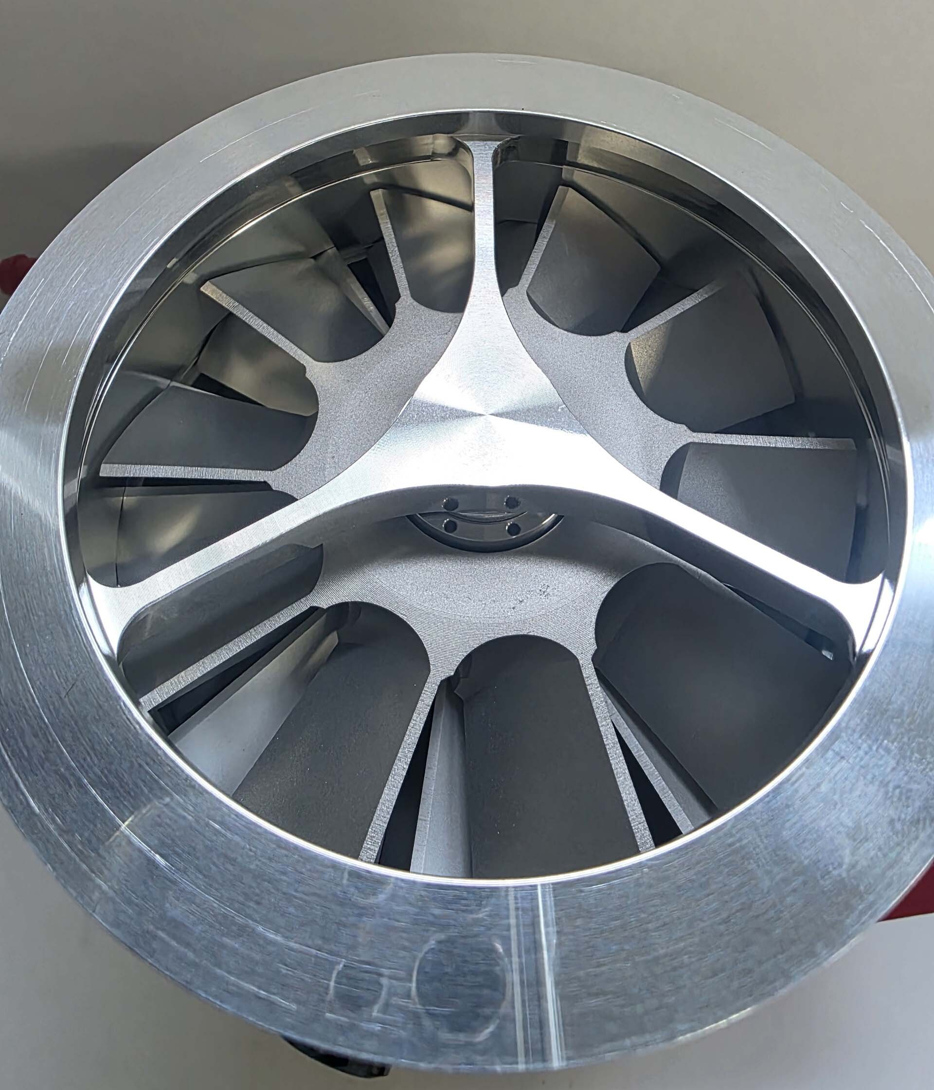 图为 已使用的 PFEIFFER / BALZERS HiPace 300 待售