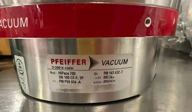 Photo Used PFEIFFER / BALZERS HiPace 700 For Sale