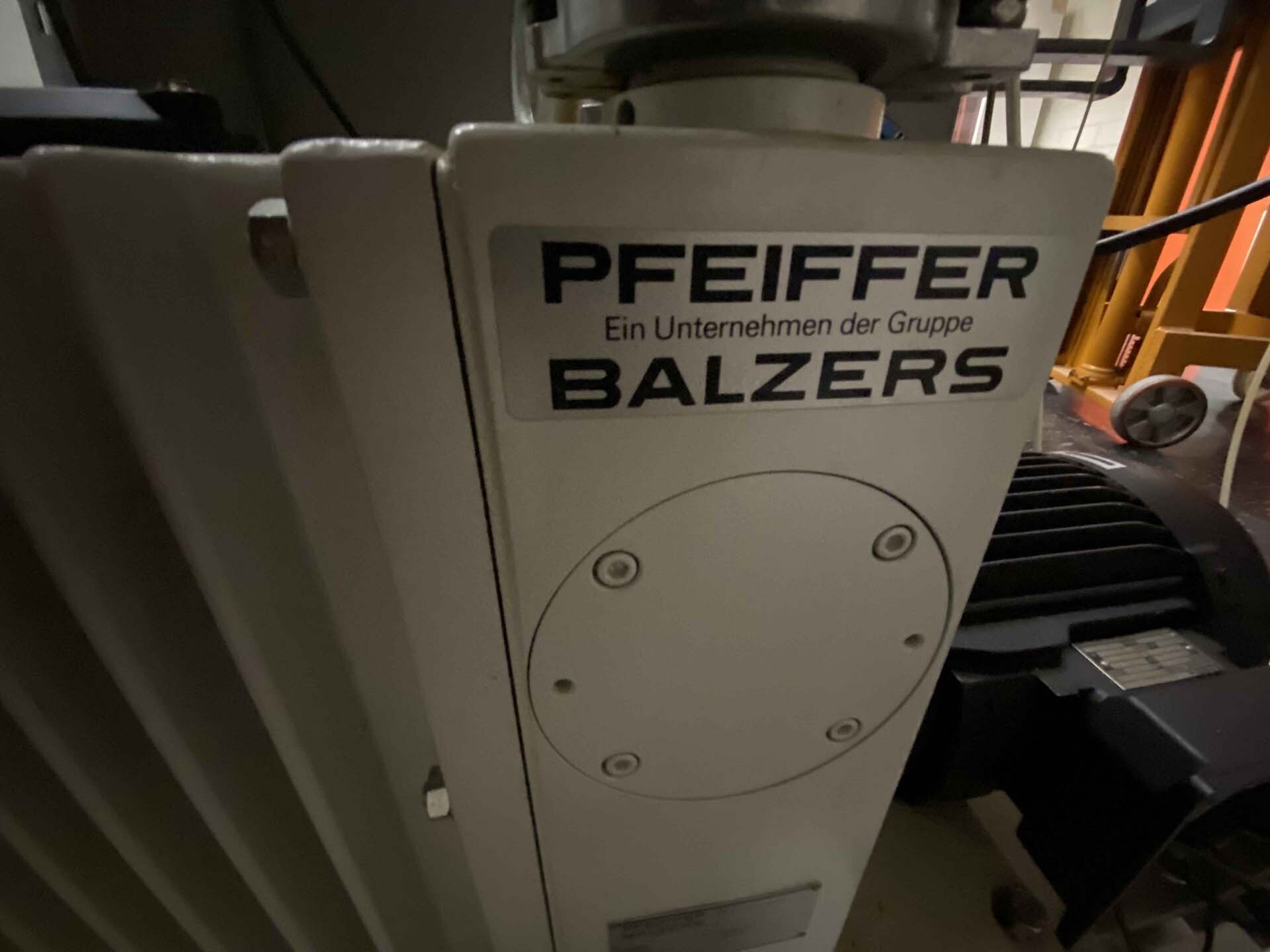 사진 사용됨 PFEIFFER / BALZERS PLS 570 판매용