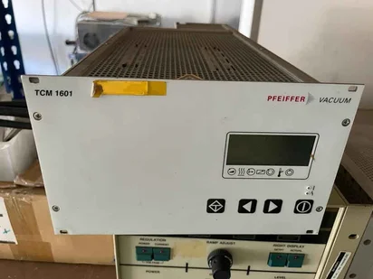 Controllore Pfeiffer TCM 1601 Per Pompa Turbo Molecolare Maglev – PM C01 675 B, Usato Funzionante