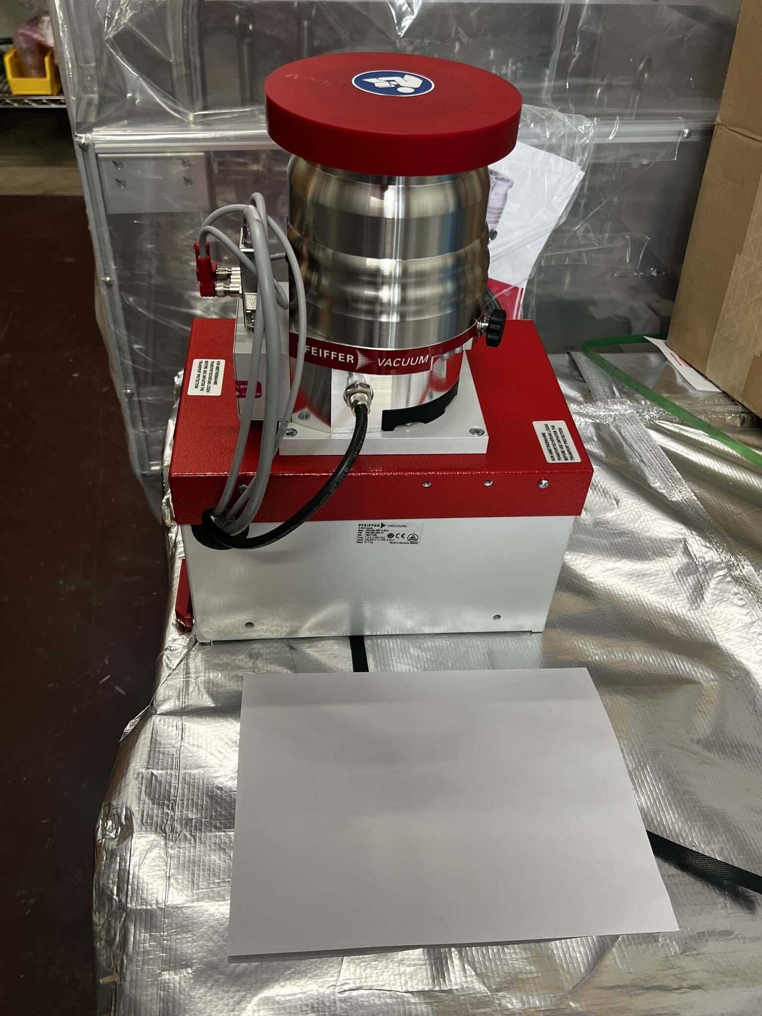 Photo Utilisé PFEIFFER VACUUM HiCube 80 Eco À vendre
