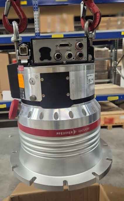 フォト（写真） 使用される PFEIFFER HiPace 1500U 販売のために