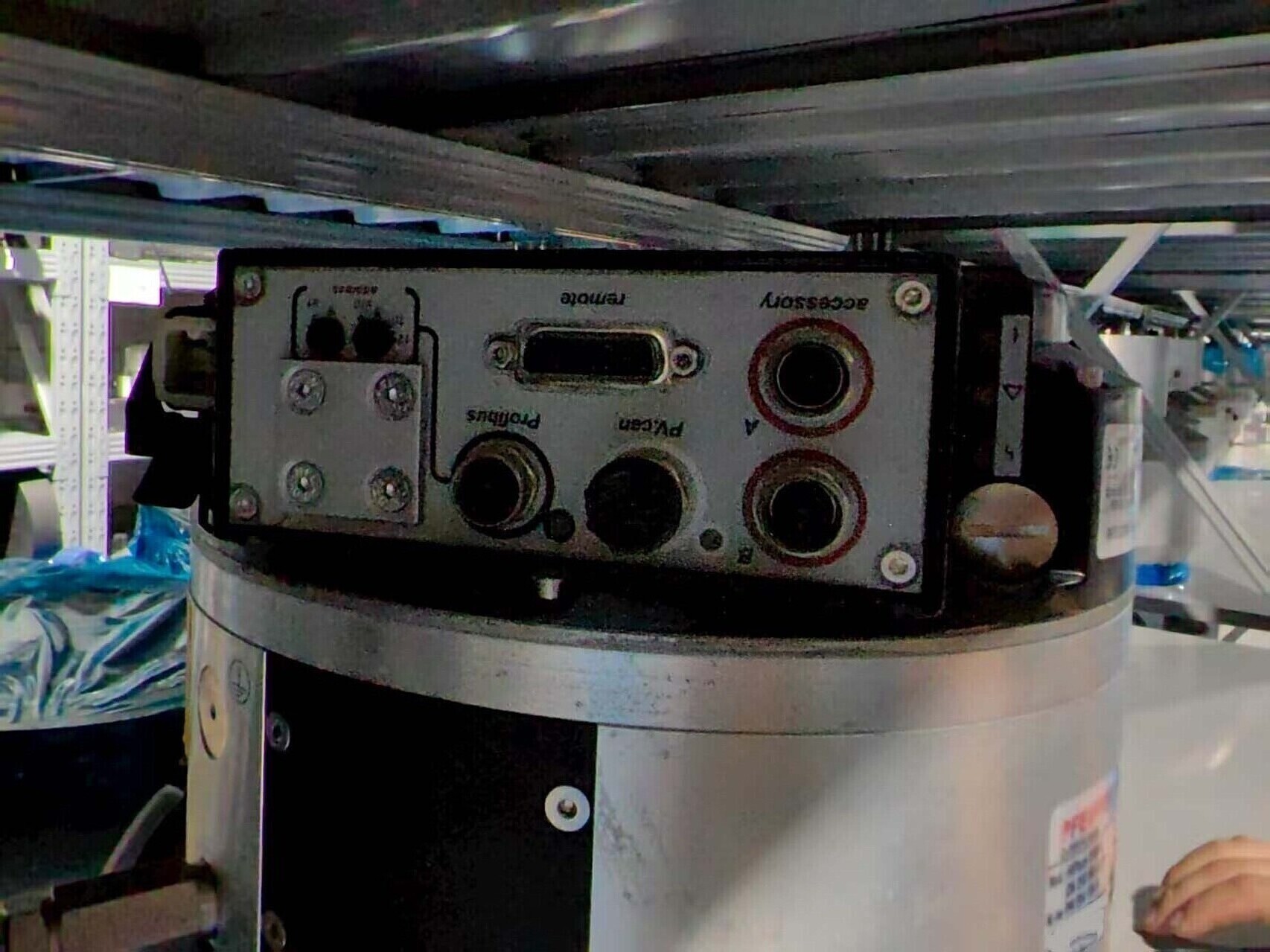 圖為 已使用的 PFEIFFER HiPace 1500U 待售