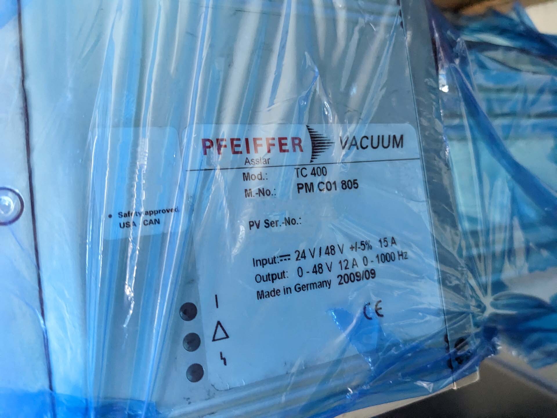 Photo Used PFEIFFER VACUUM TC 400 For Sale