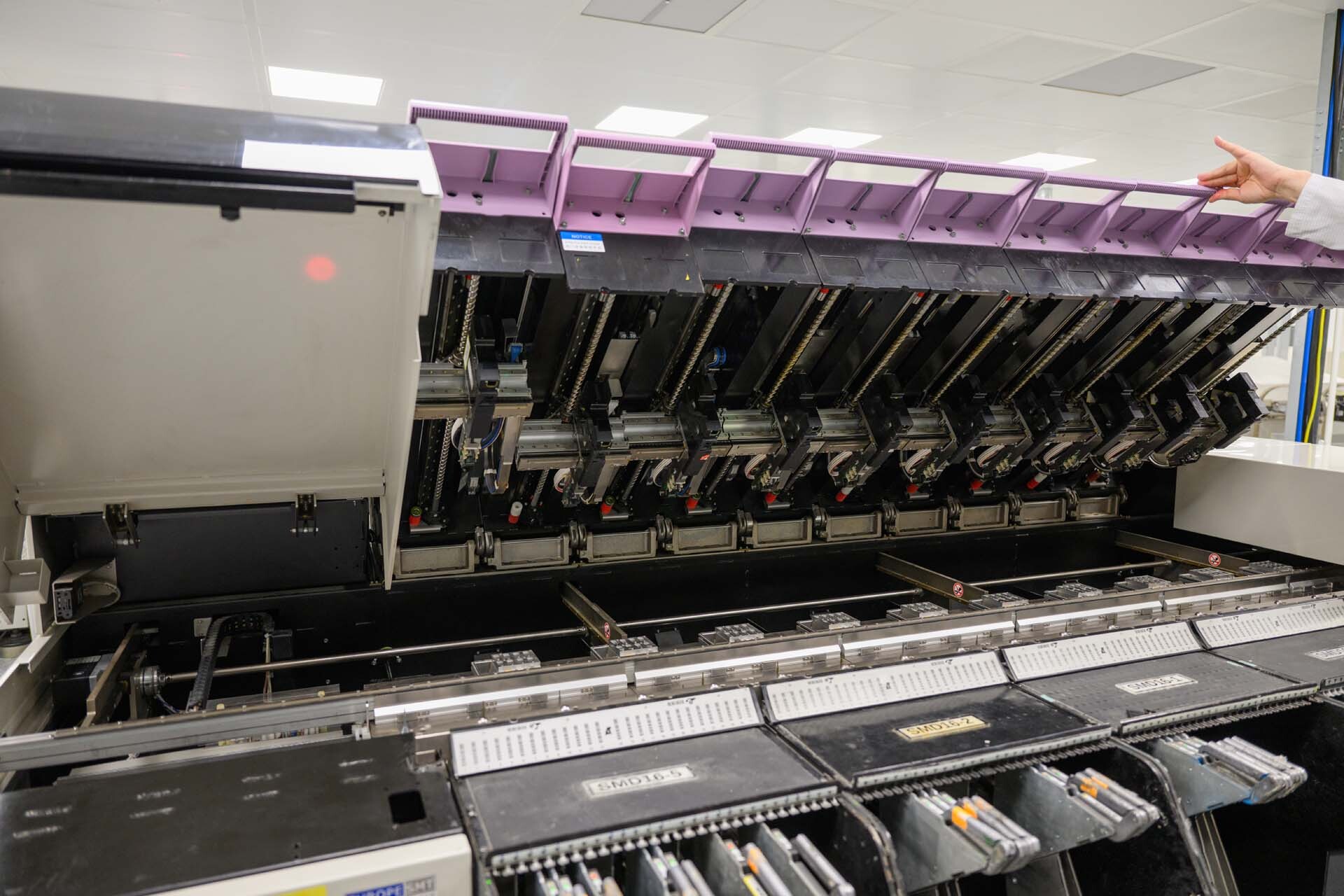 Photo Used PHILIPS / ASSEMBLEON AX501 For Sale