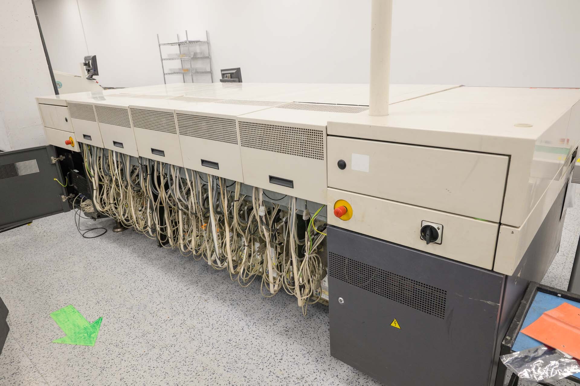 Photo Used PHILIPS / ASSEMBLEON AX501 For Sale