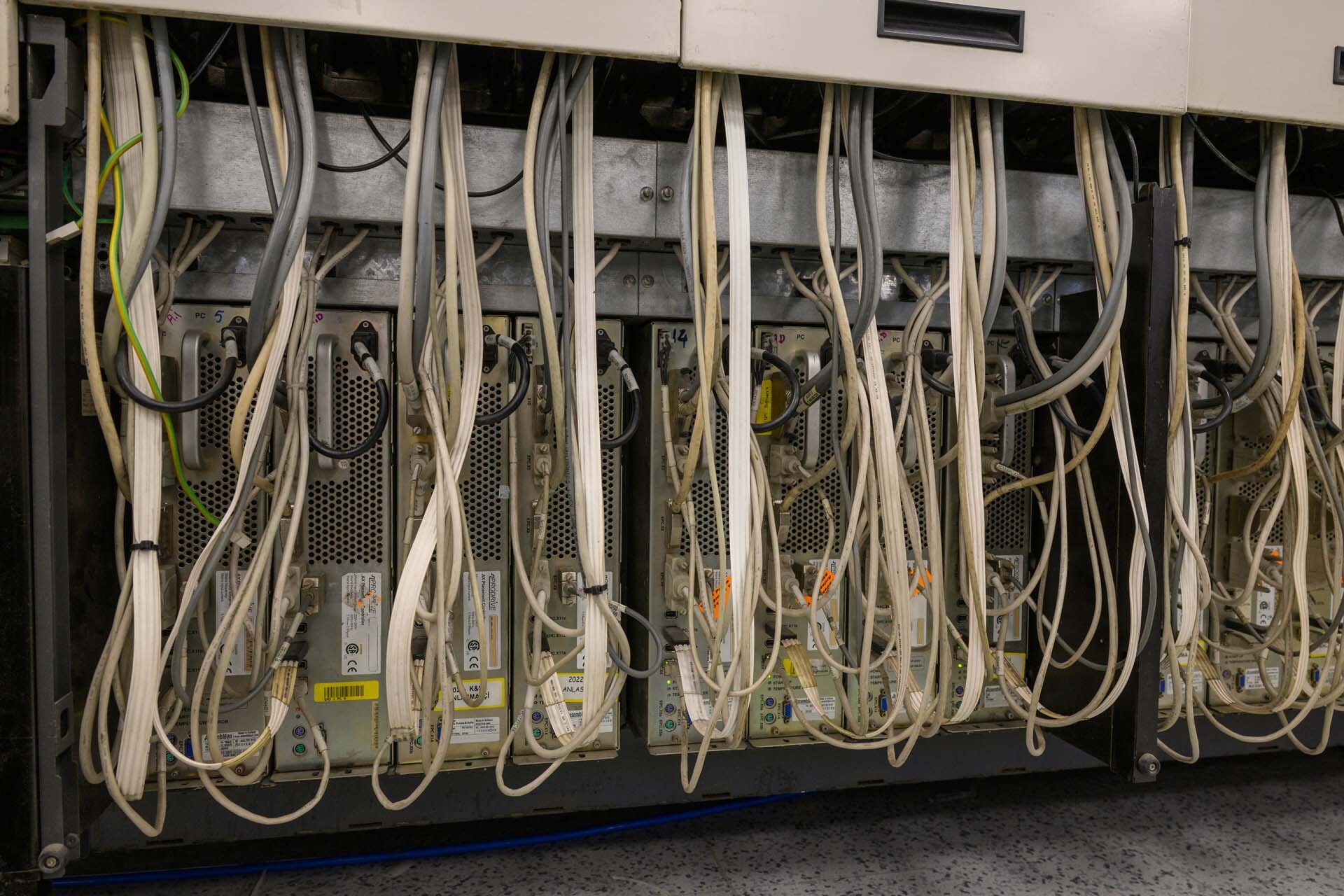 Photo Used PHILIPS / ASSEMBLEON AX501 For Sale