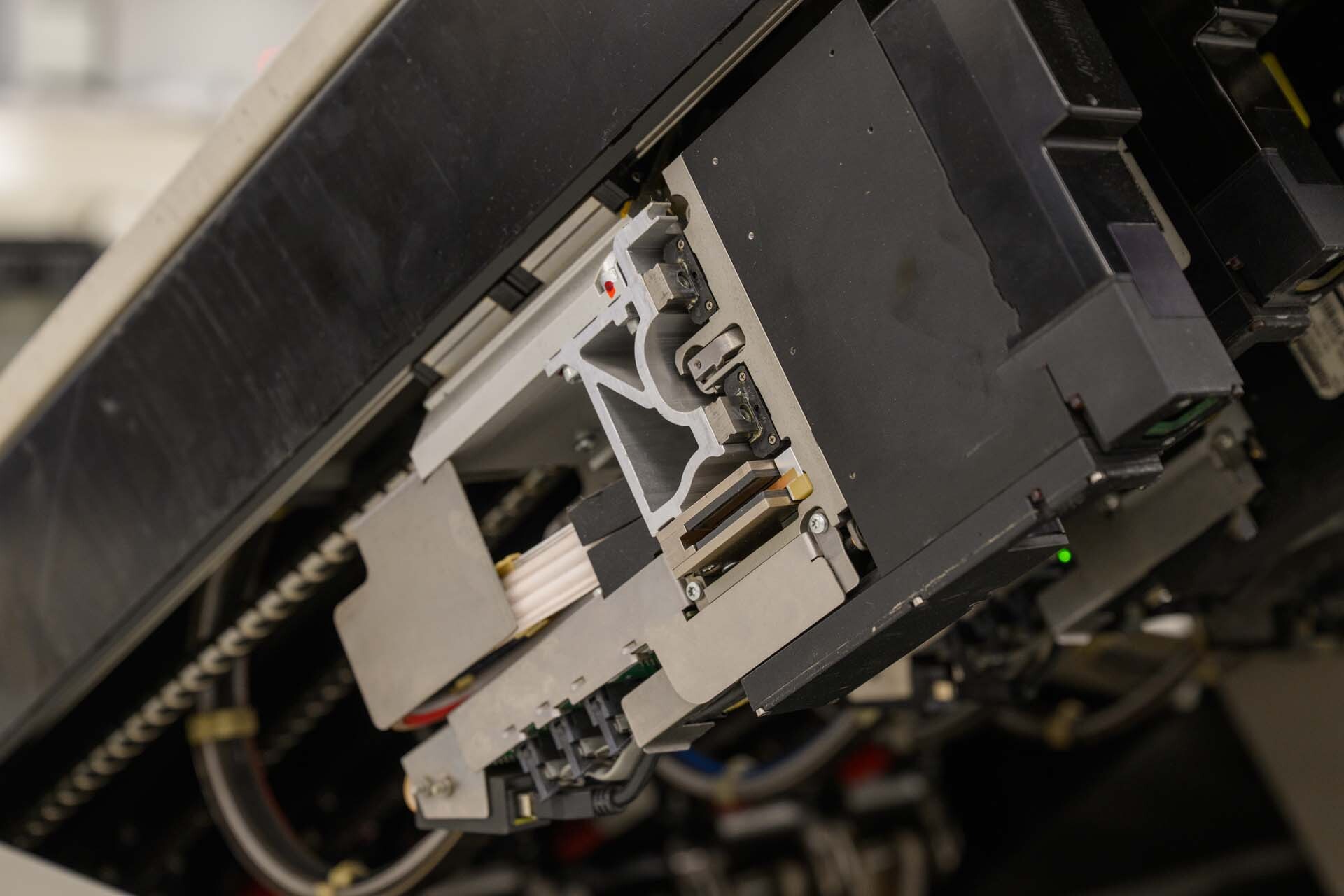 Photo Used PHILIPS / ASSEMBLEON AX501 For Sale