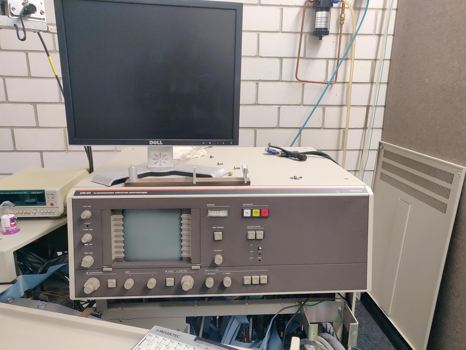 Photo Utilisé PHILIPS / FEI CM20 À vendre